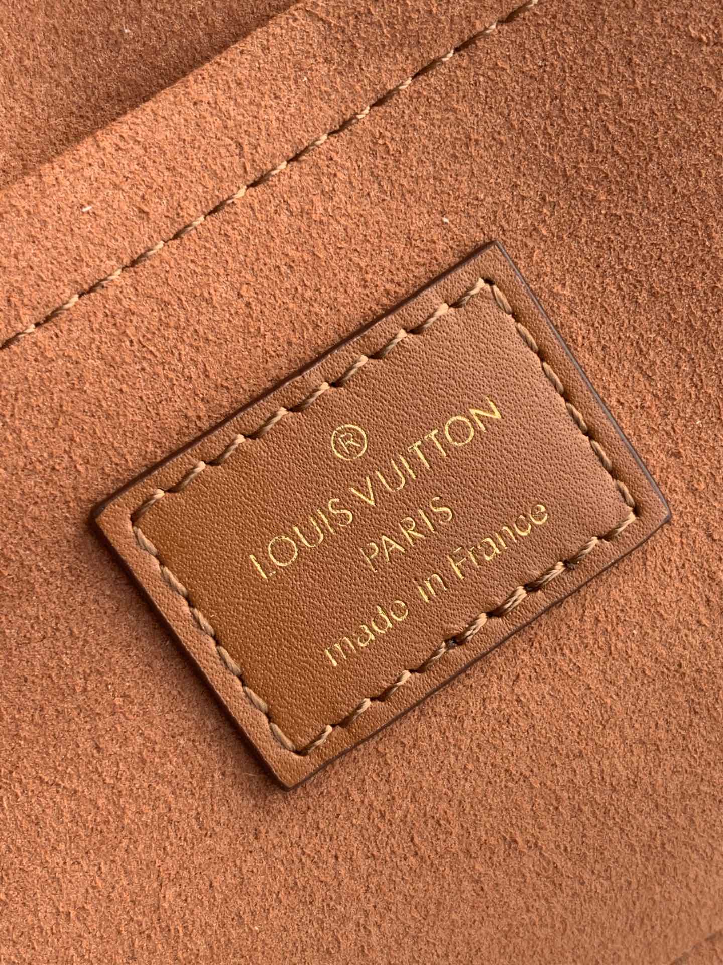 m44654 locky bb handbag shoulder bag cross body bags caramel calfskin monogram