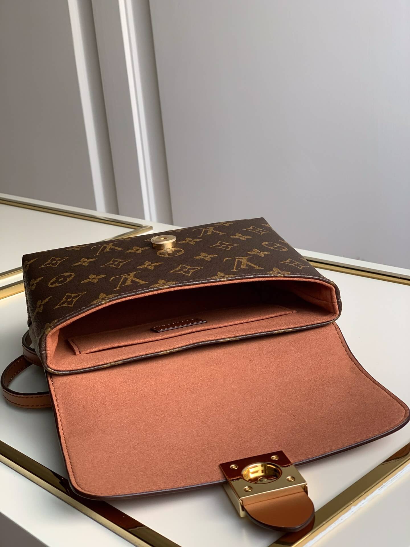 m44654 locky bb handbag shoulder bag cross body bags caramel calfskin monogram