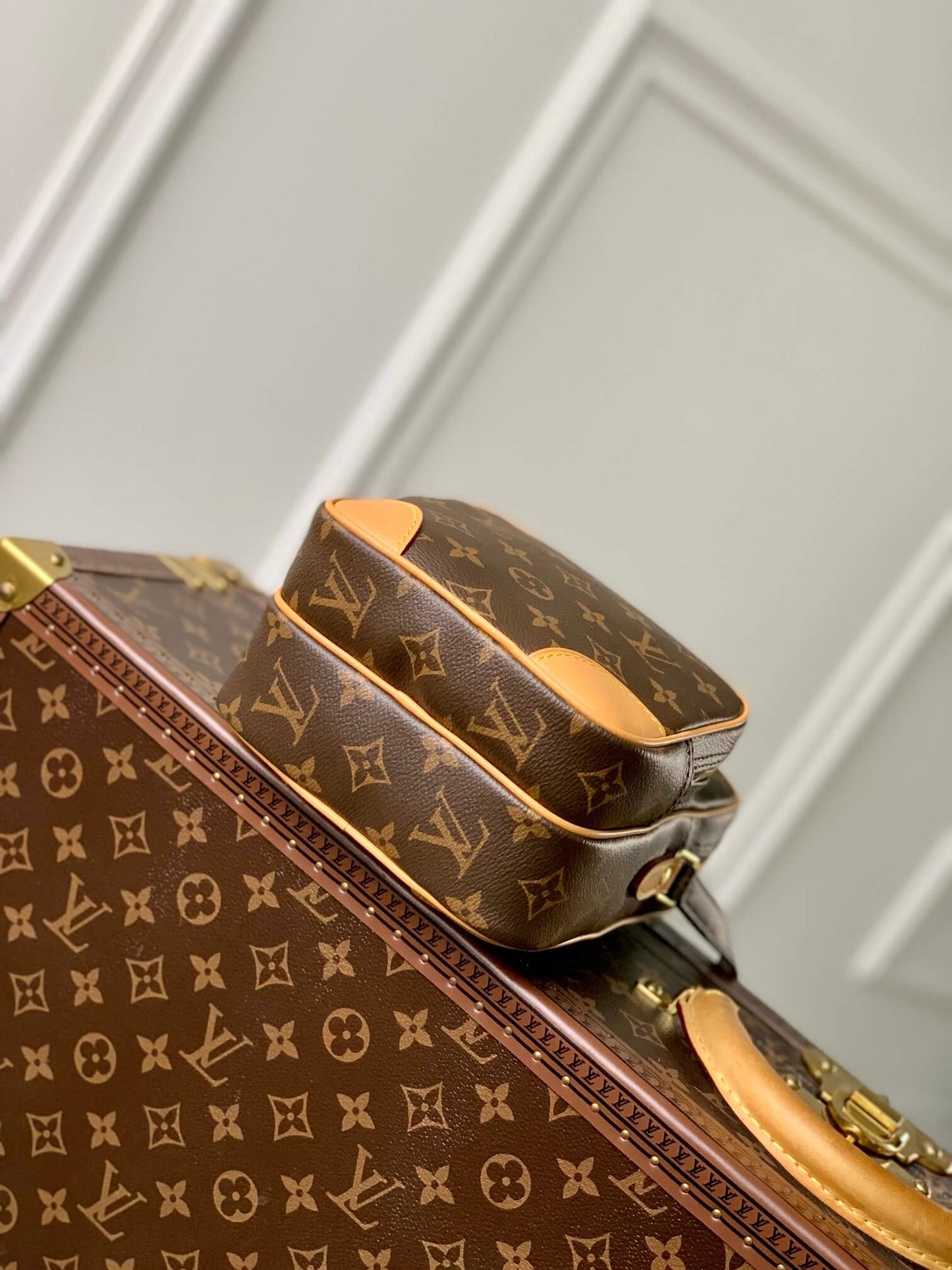 m45236 double layer camera bag 15cm monogram unisex