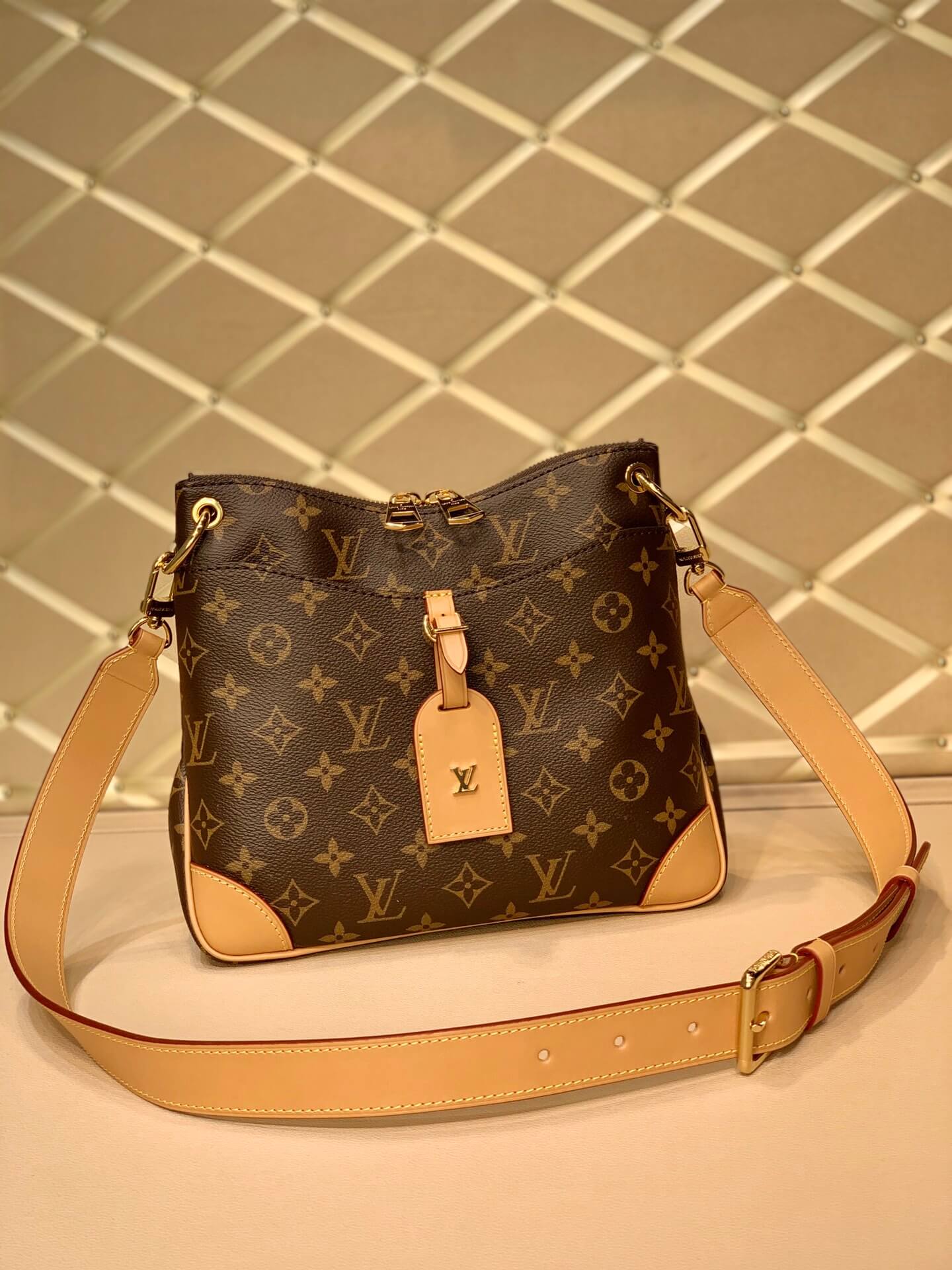 m45354 odeon monogram shoulder bag 28cm