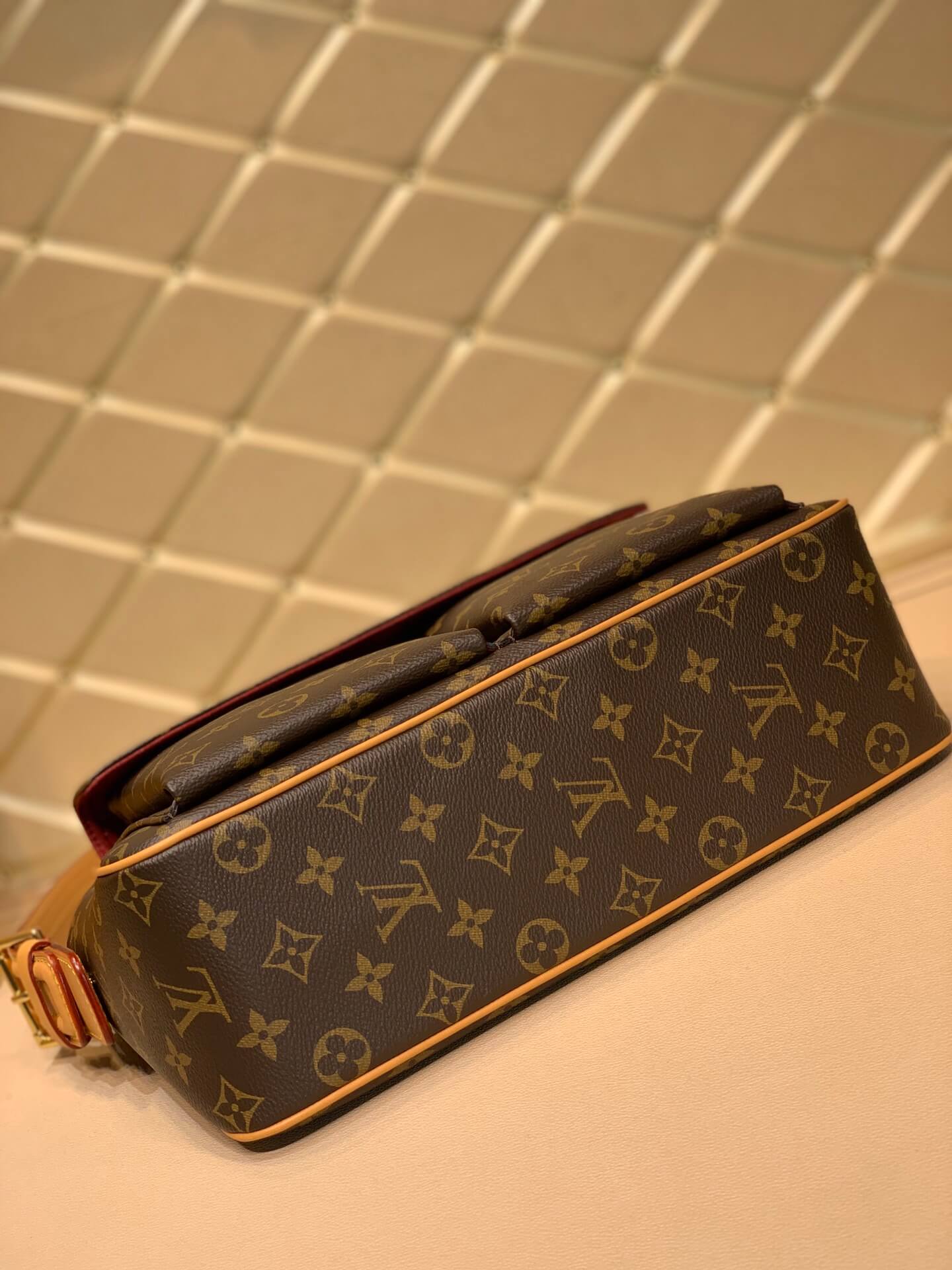 m45468 handbag subaxillary bag 32cm red