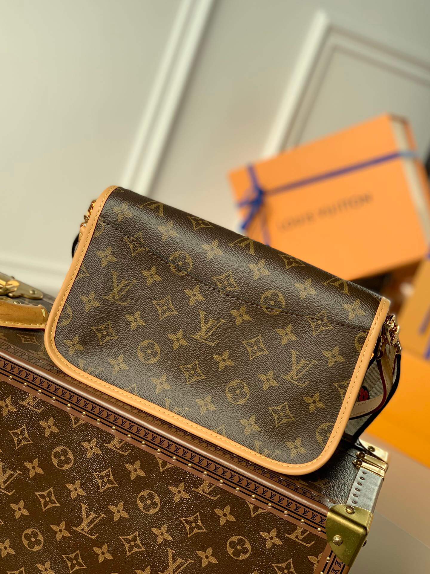 m46049 diane ubaxillary bag houlder bag cross body bags 25cm rose red