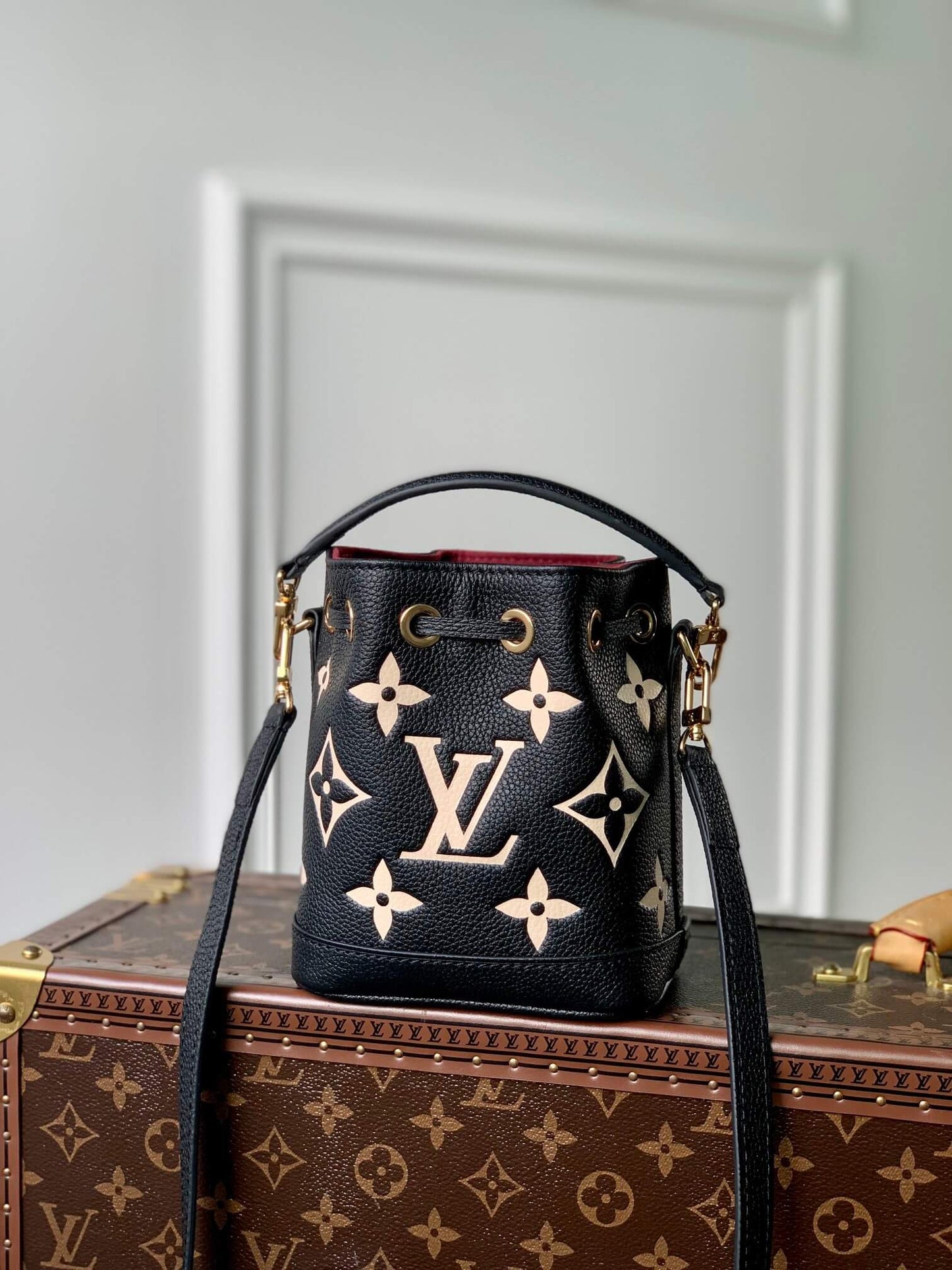 m46291 nano noe monogram 16cm black shoulder bag bucket bag cross body bags handbag