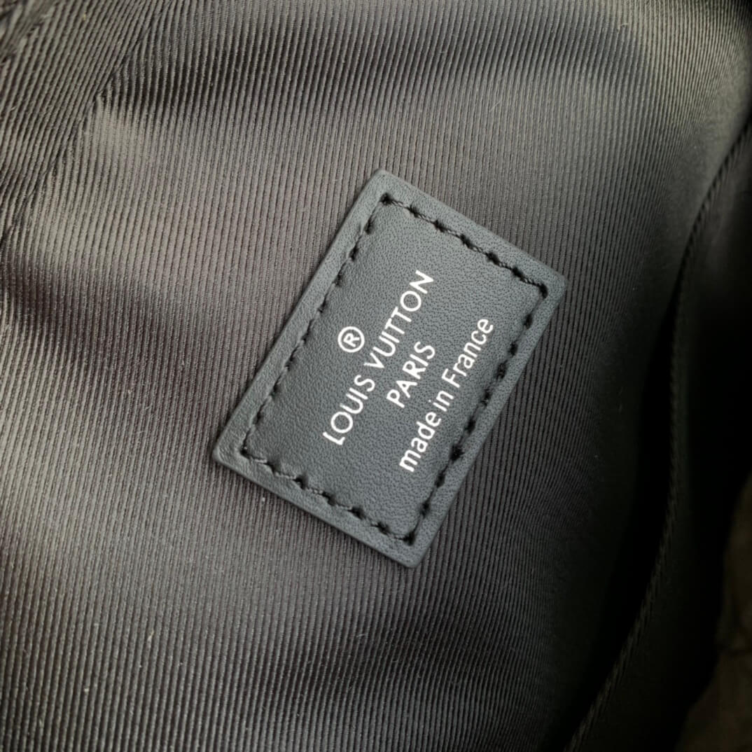 m46327 avenue monogram 20cm brown chest bag mens bag man bag bum bag