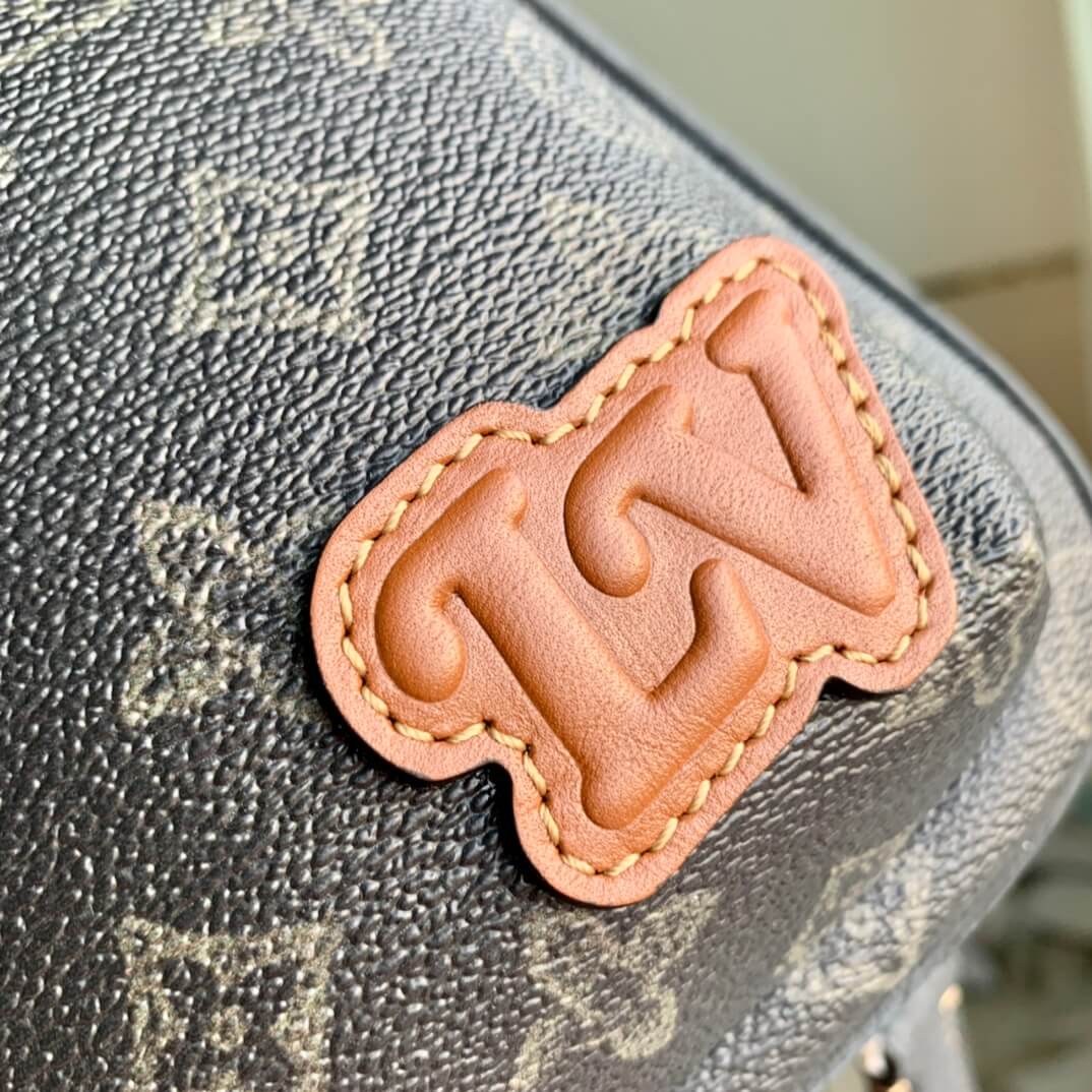 m46344 avenue sling bag mm damier graphite 20cm black chest bag fanny pack shoulder bag