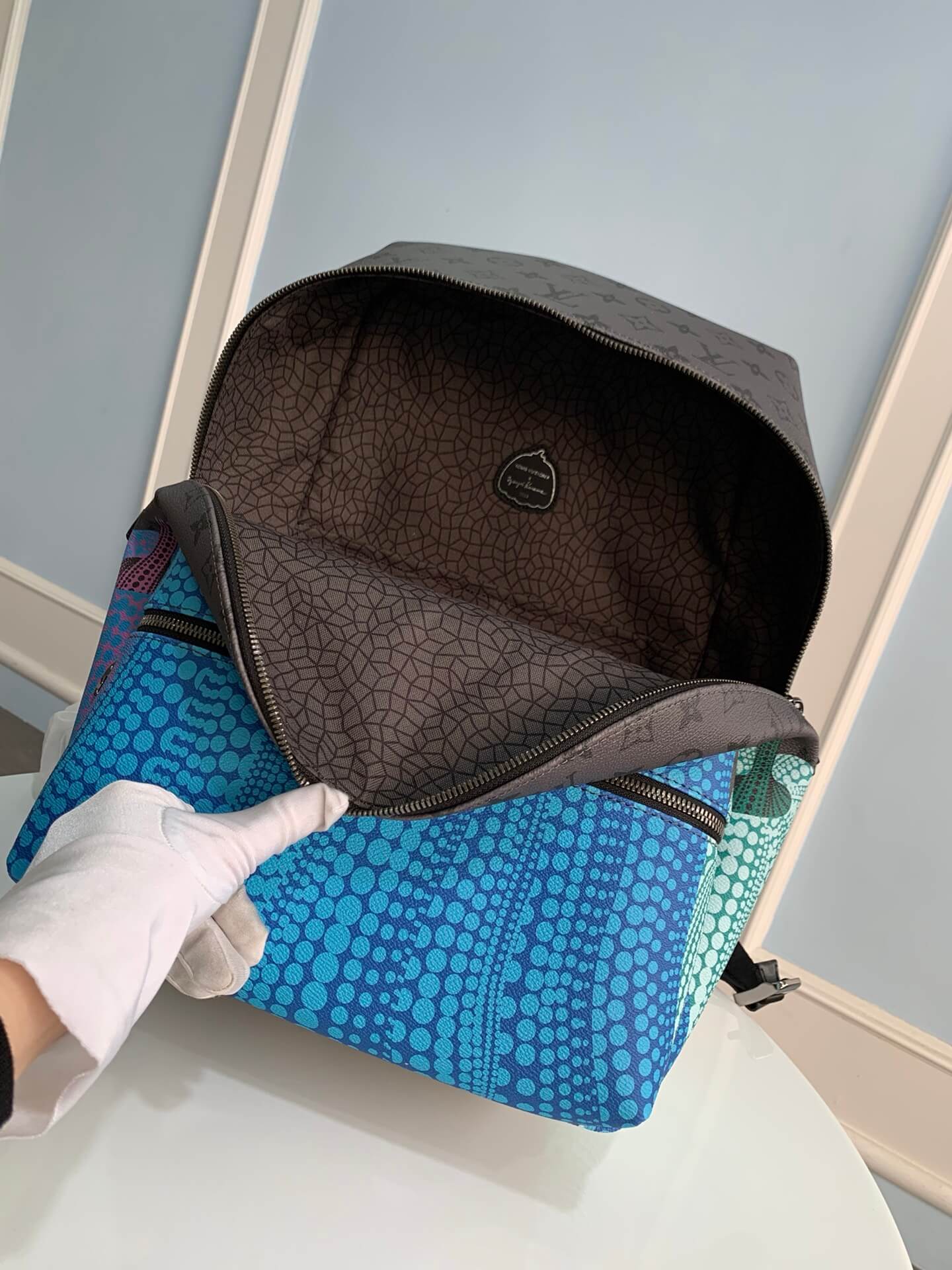 m46440 yk discovery monogram eclipse reverse 30cm free shipping monogram eclipse reverse coated canvas with colorful pumpkin print cowhide real leather