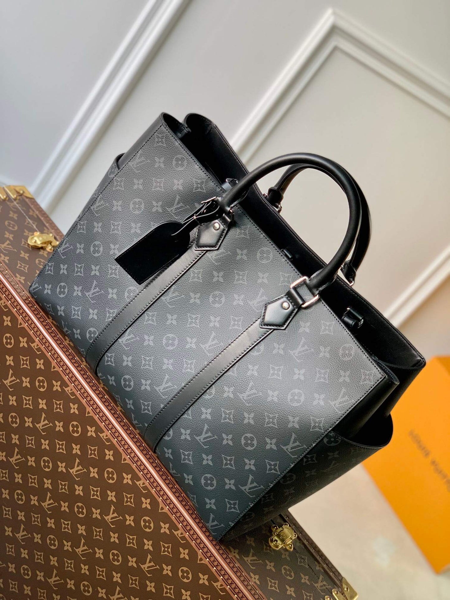 m46451 sac plat 24h sac plat 44cm monogram eclipse coated canvas black