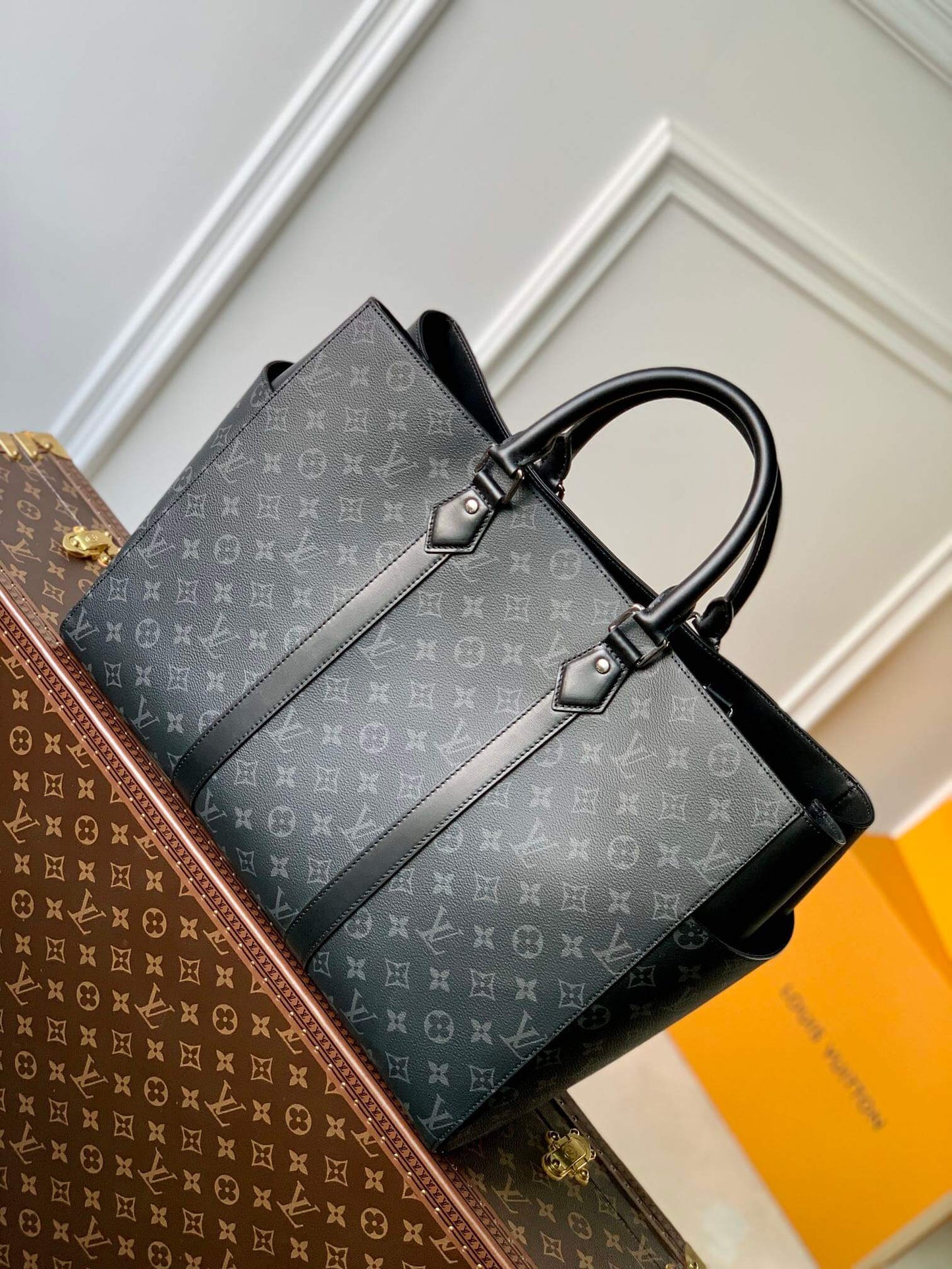m46451 sac plat 24h sac plat 44cm monogram eclipse coated canvas black