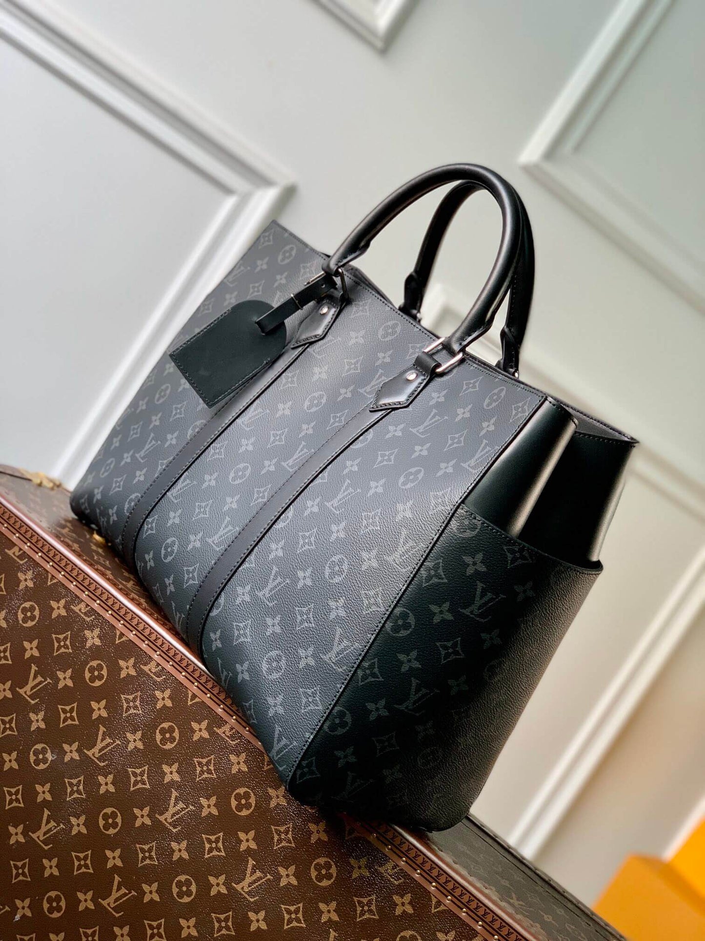 m46451 sac plat 24h sac plat 44cm monogram eclipse coated canvas black