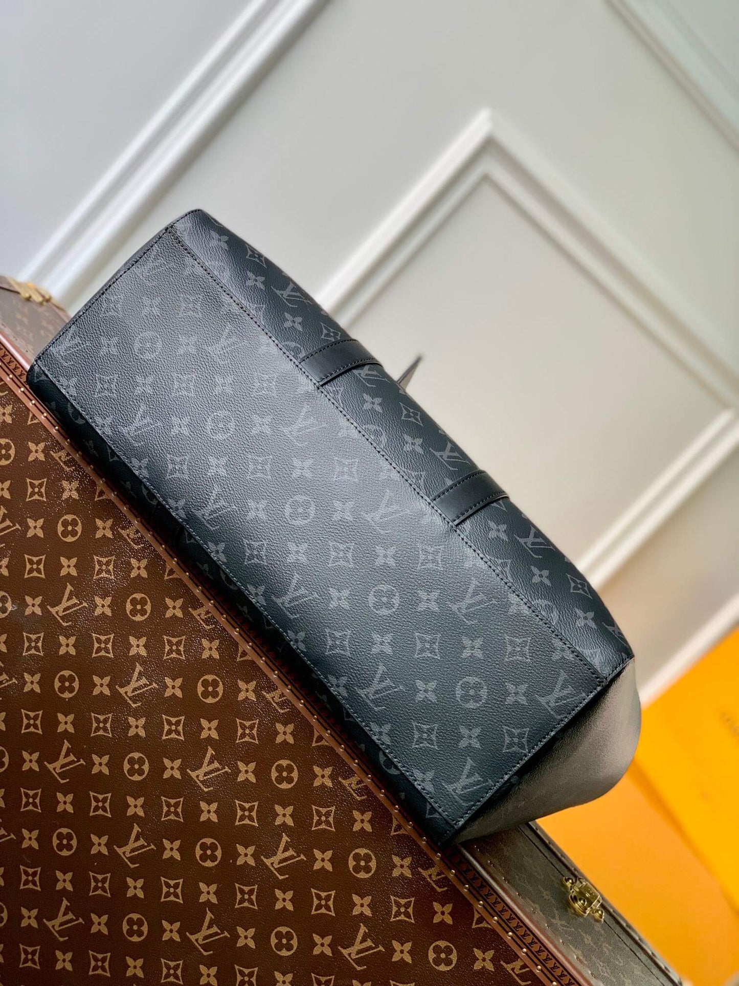 m46451 sac plat 24h sac plat 44cm monogram eclipse coated canvas black