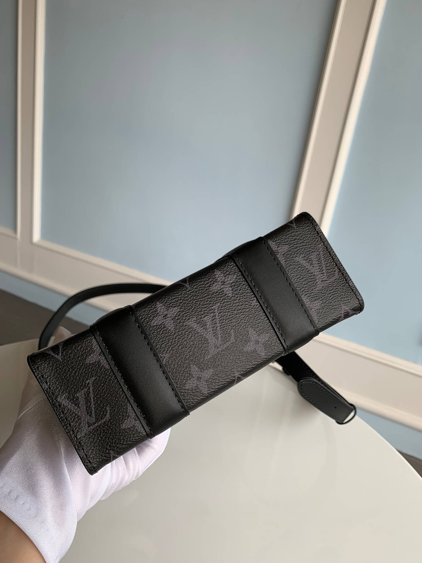 m46453 sac plat monogram chess 19cm black handbag the mini mens bag series