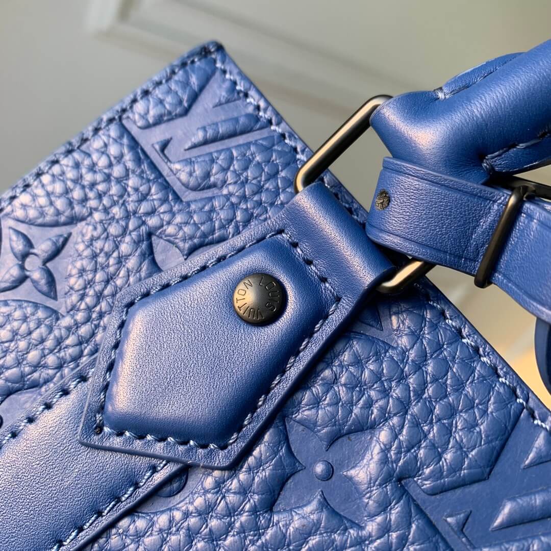 m46453 sac plat monogram eclipse 19cm blue