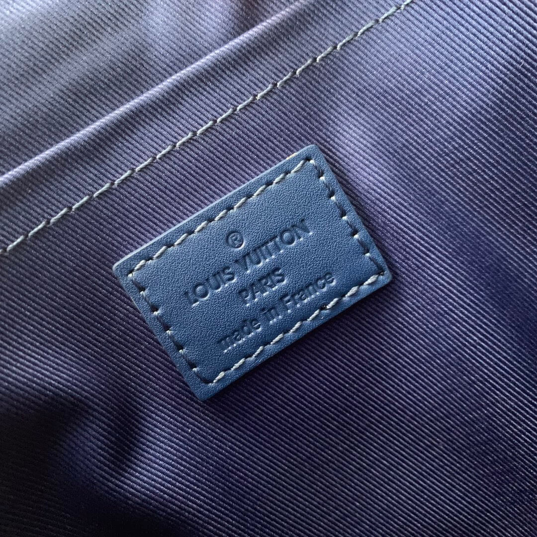 m46453 sac plat monogram eclipse 19cm blue