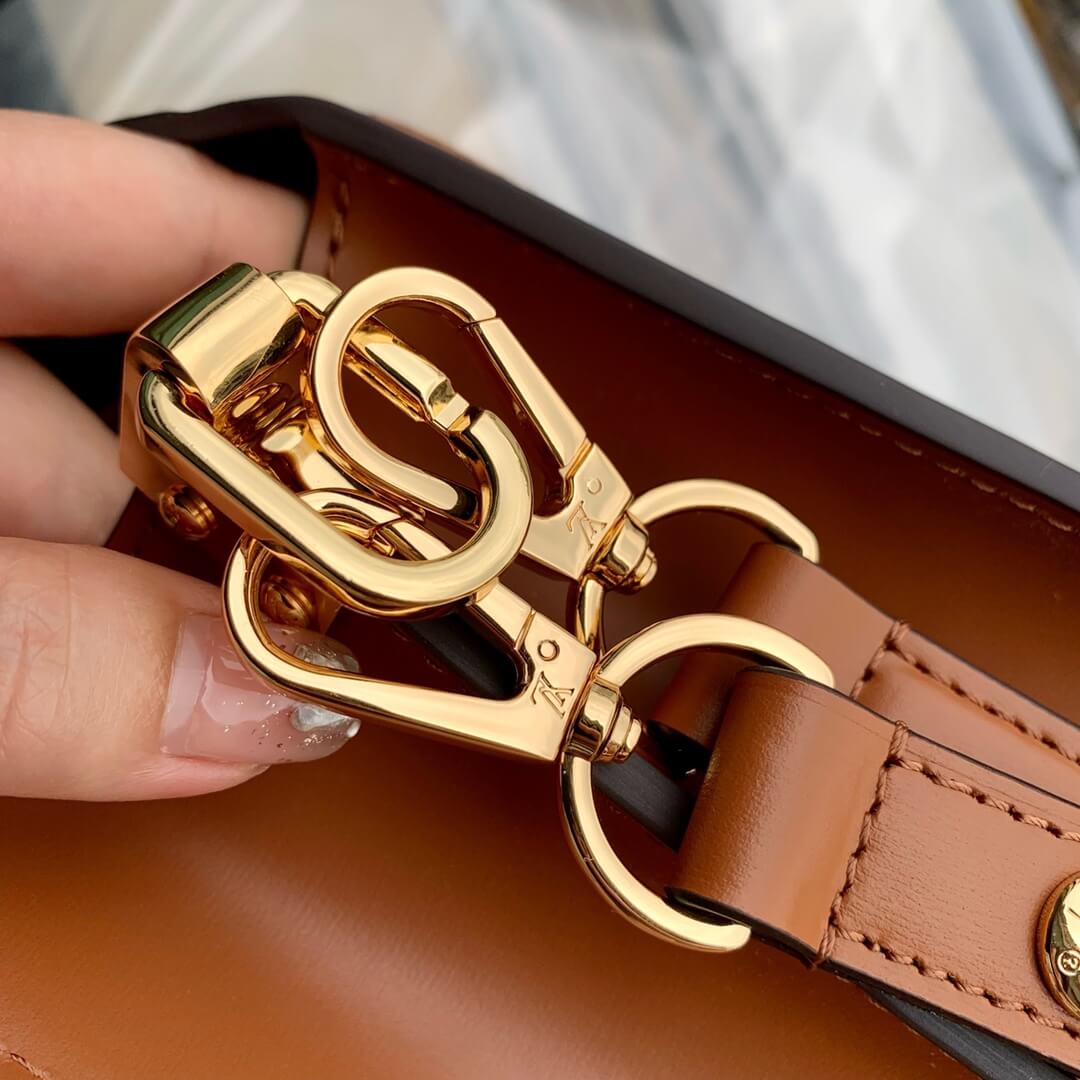 m46537 mini dauphine lock xl nicolas ghesquiere 20cm cowhide real leather