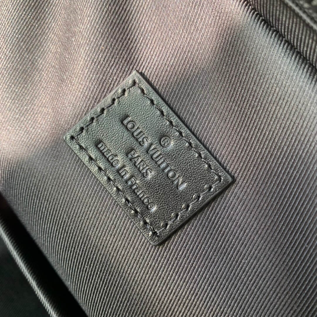 m46718 avenue shoulder bag 20cm monogram macassar