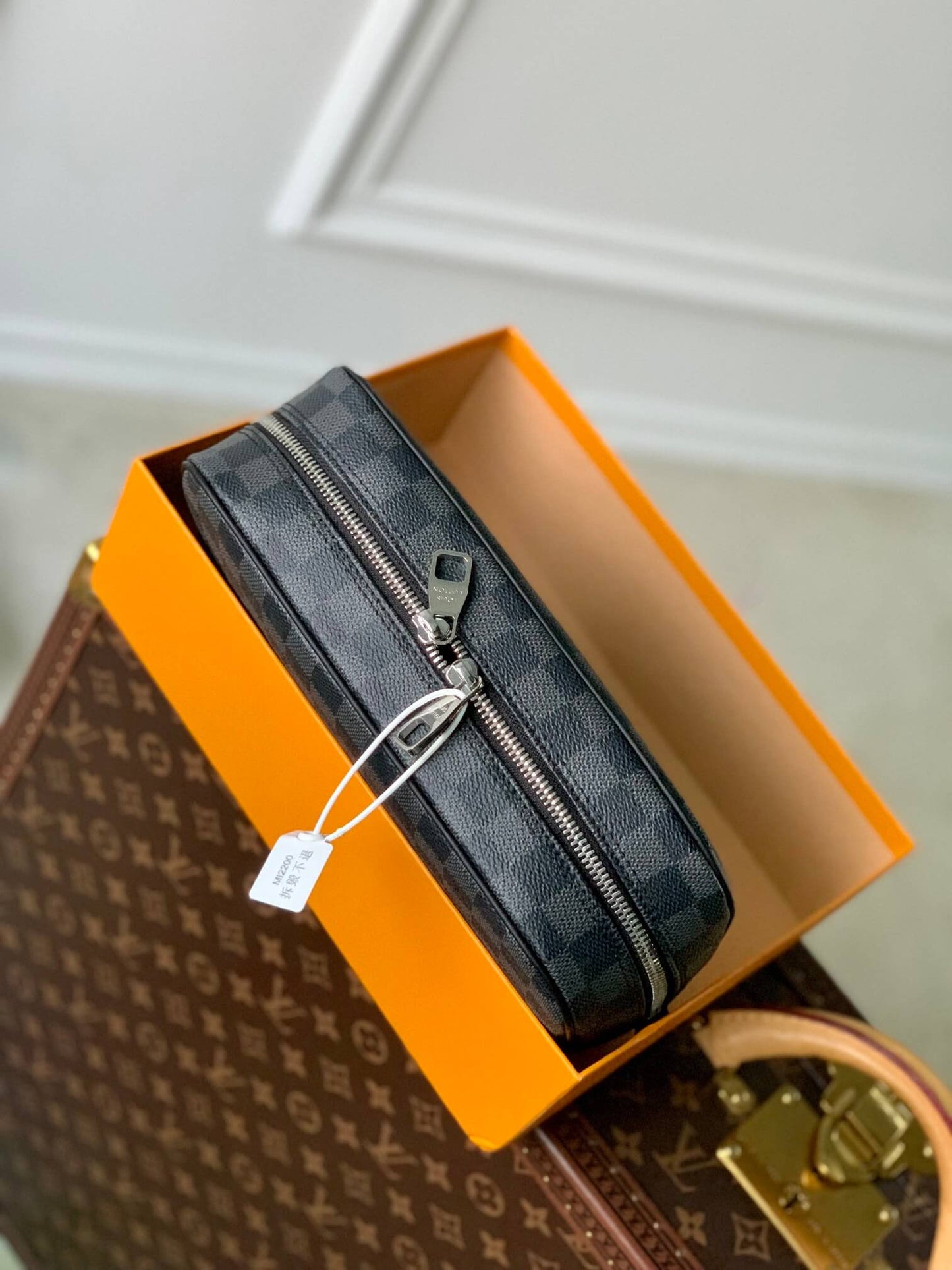 m47521 toilet pouch mm damier black 26cm