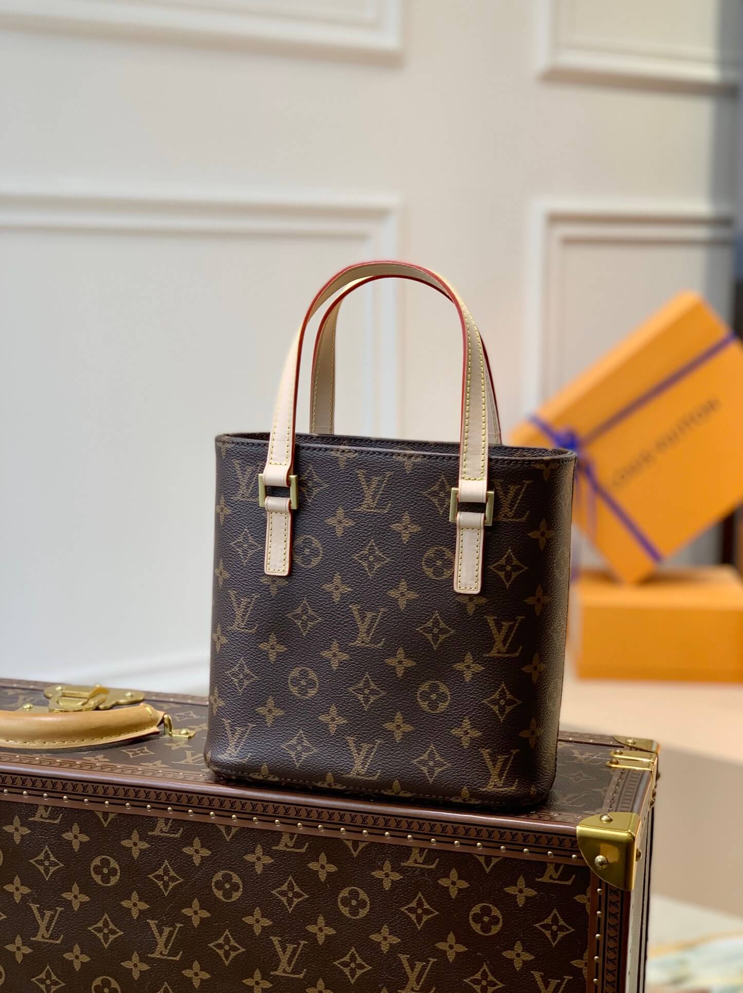 m51172 vivian medieval bag handbag 23cm monogram