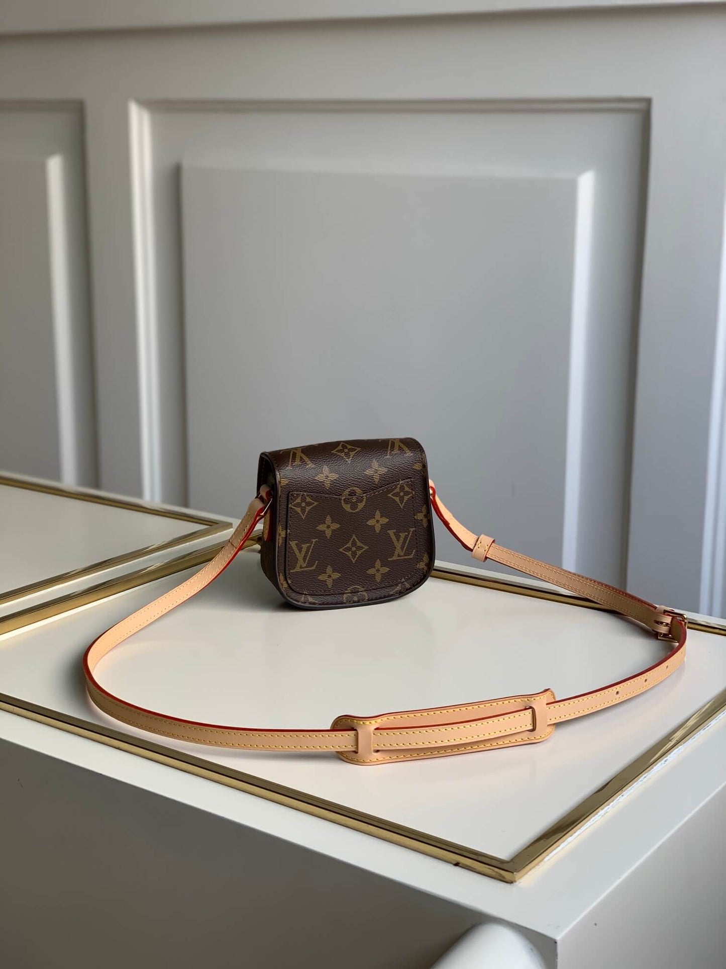 m51245 saint cloud monogram 13cm khaki