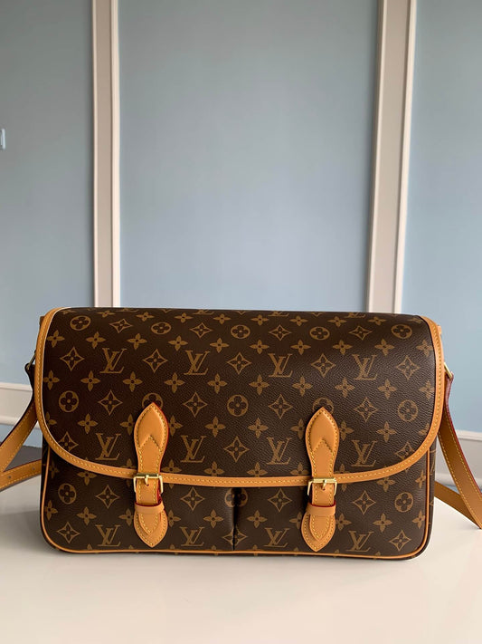 m51273 boulogne sac plat monogram 37cm shoulder bag cross body bags shoulder bag cross body bags