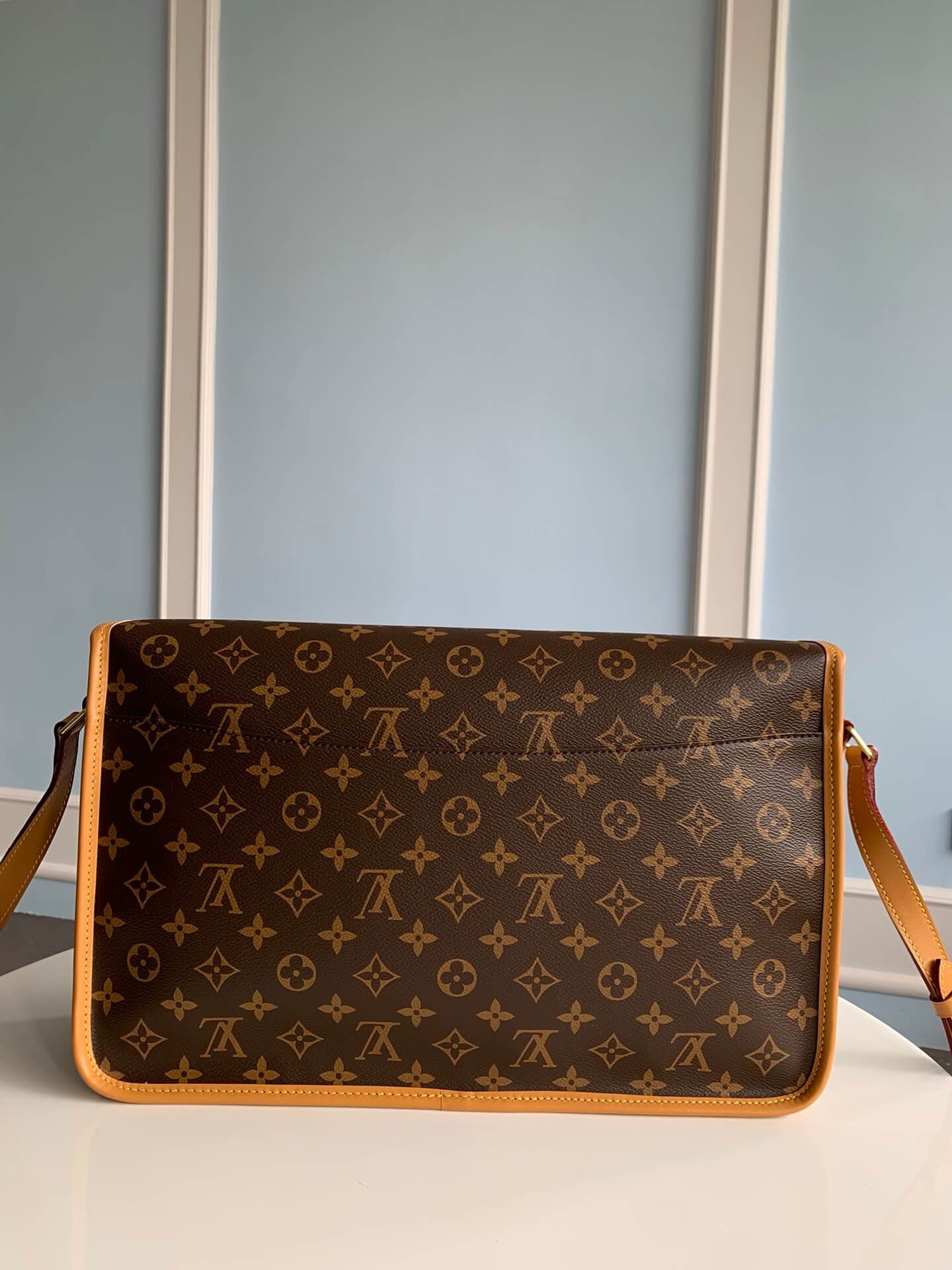 m51273 boulogne sac plat monogram 37cm shoulder bag cross body bags shoulder bag cross body bags