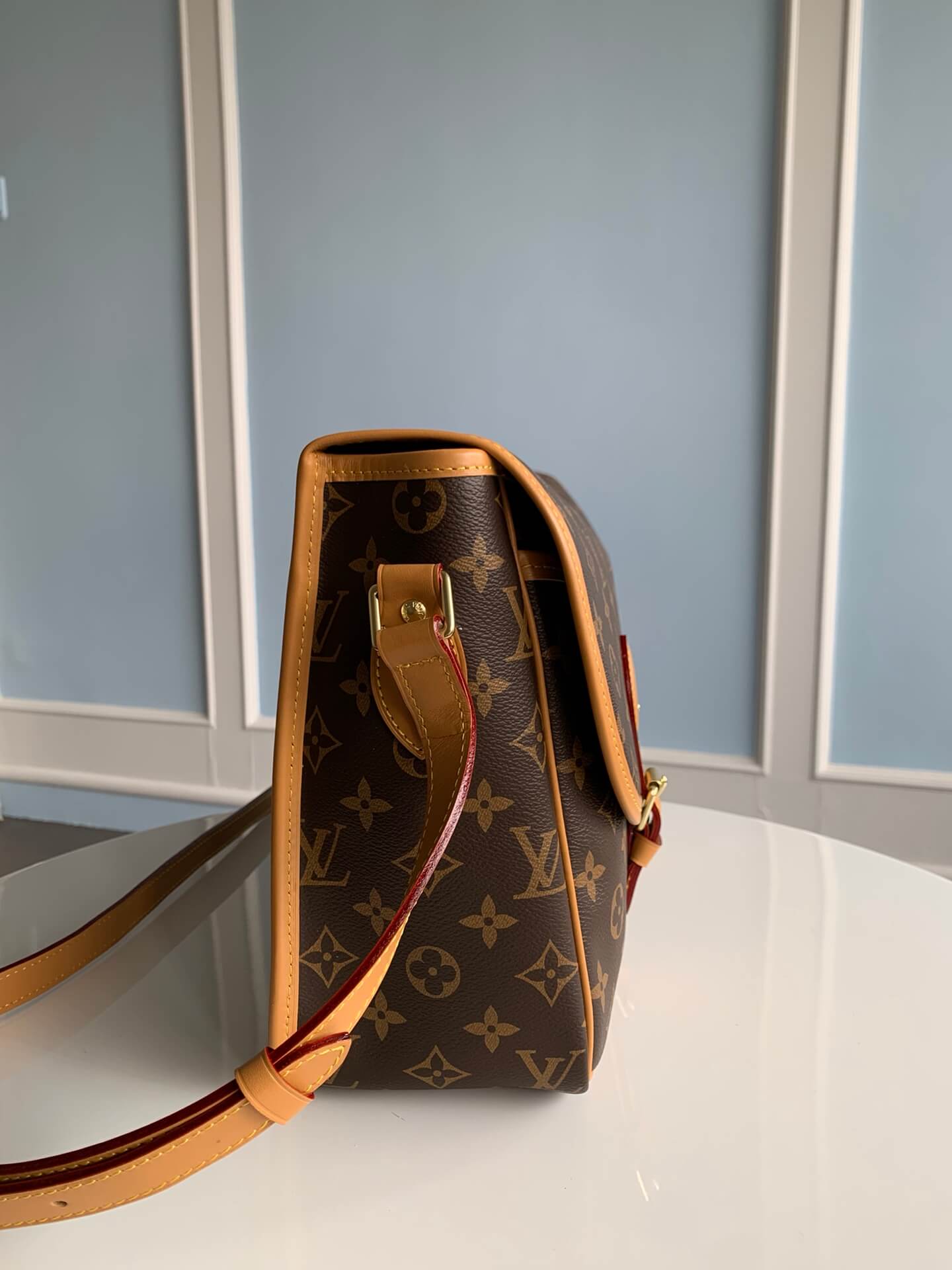 m51273 boulogne sac plat monogram 37cm shoulder bag cross body bags shoulder bag cross body bags