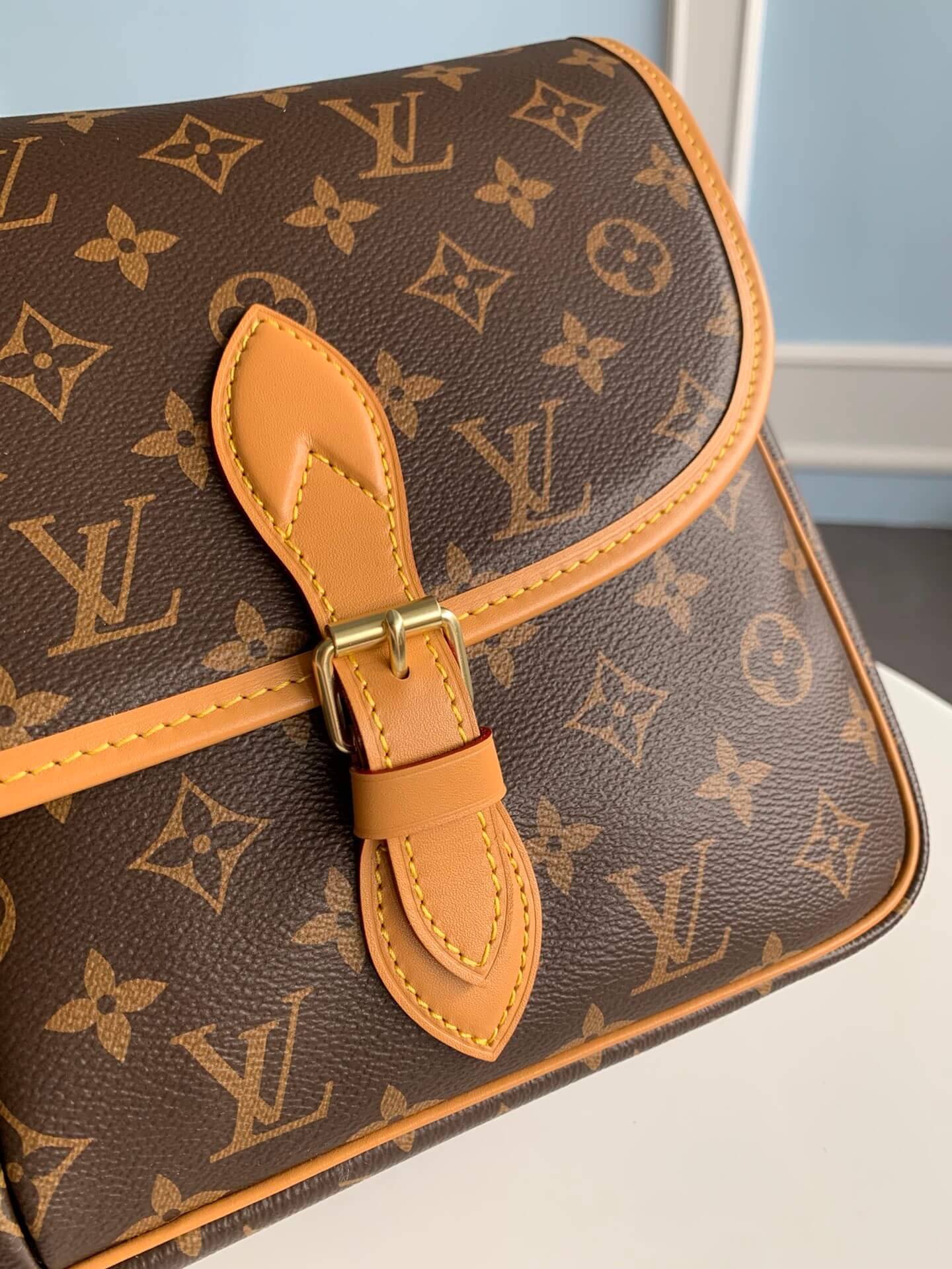 m51273 boulogne sac plat monogram 37cm shoulder bag cross body bags shoulder bag cross body bags