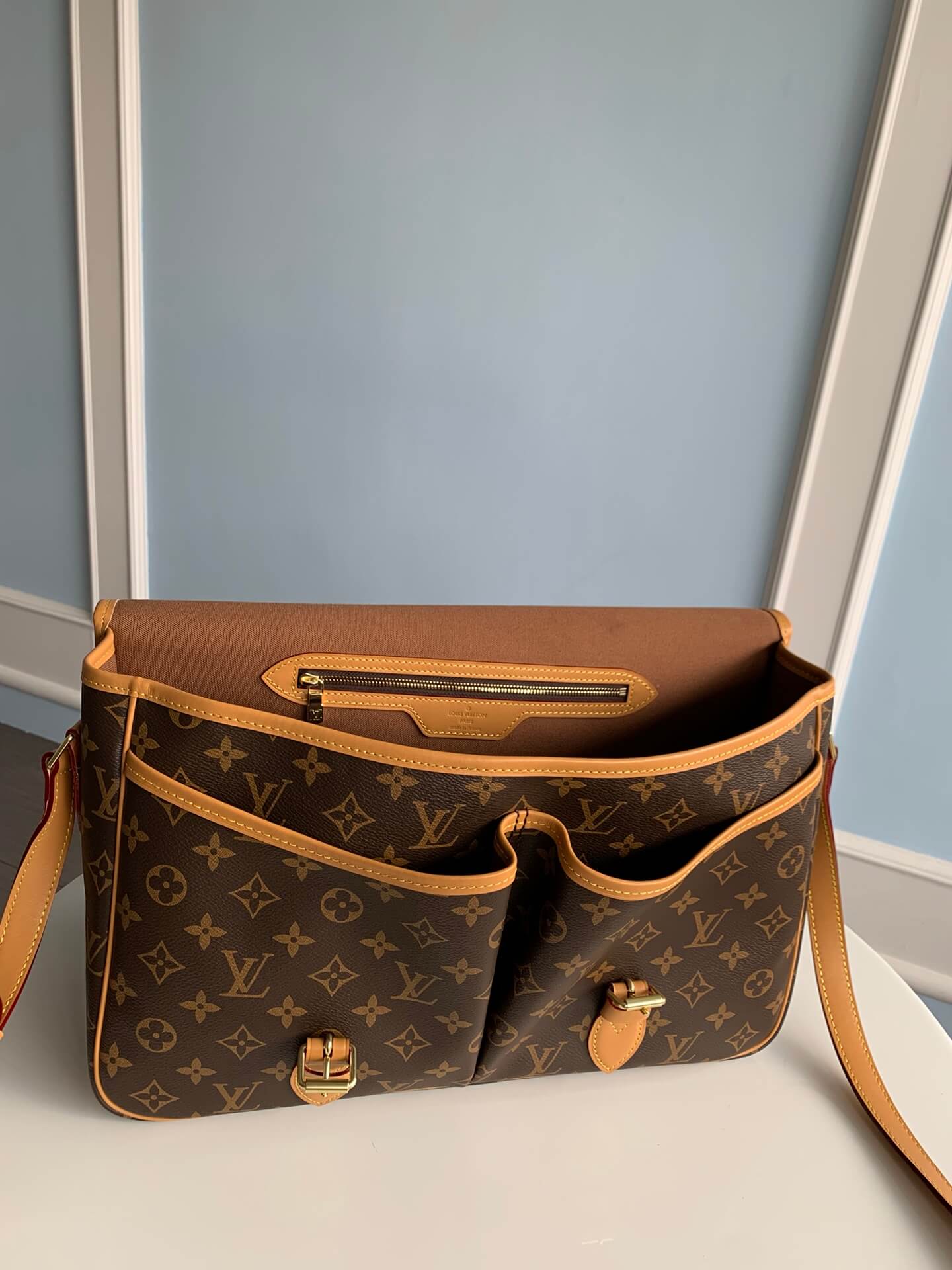 m51273 boulogne sac plat monogram 37cm shoulder bag cross body bags shoulder bag cross body bags