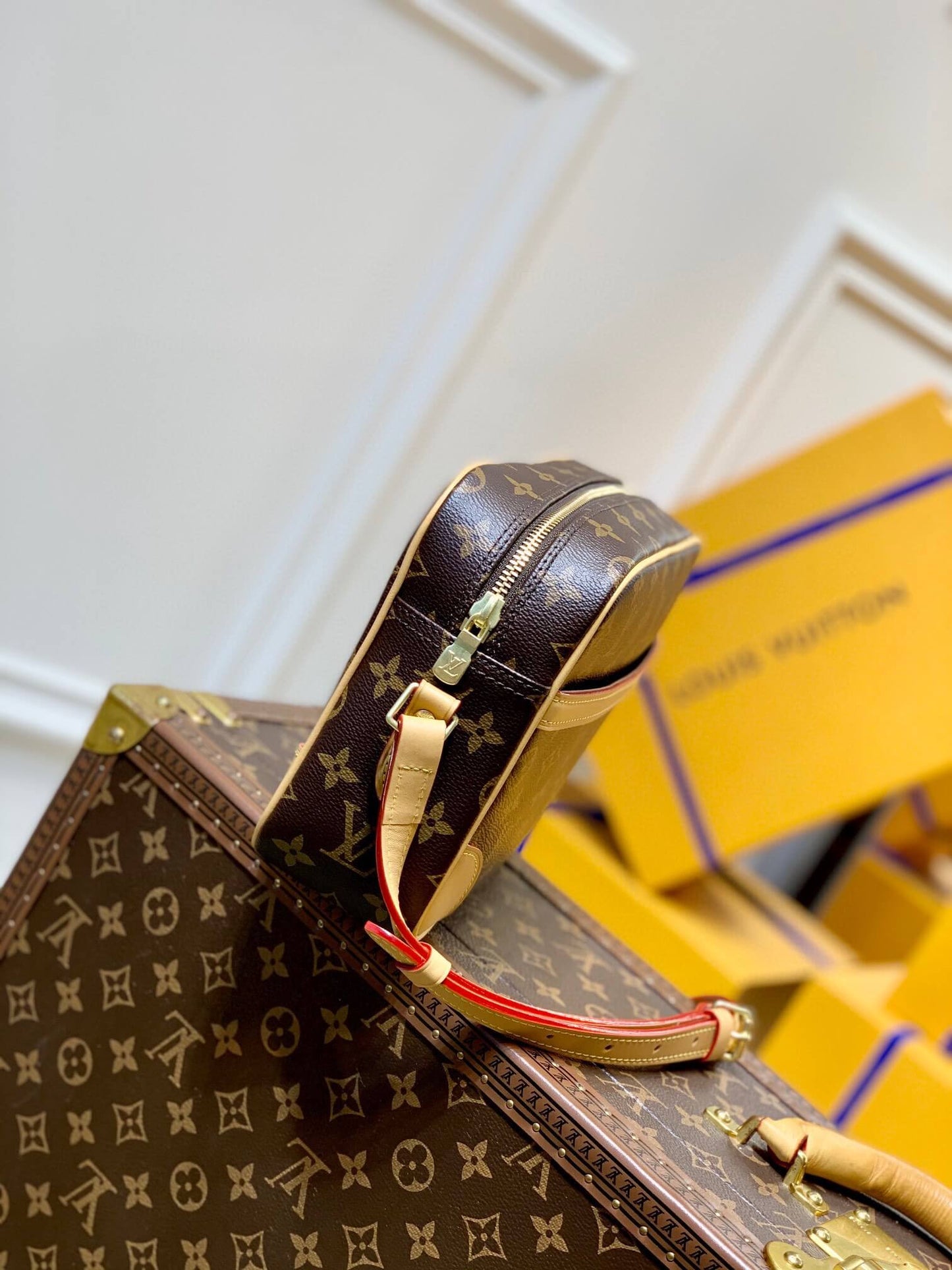 m51274 vintage mm monogram 27cm yellow shoulder bag cross body bags