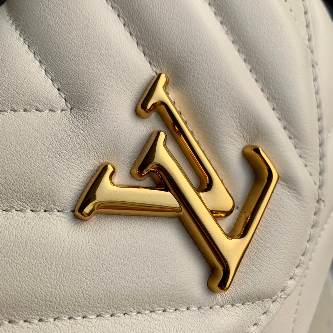 m53937 hold me handbag dirty white 23cm new wave ivoire white