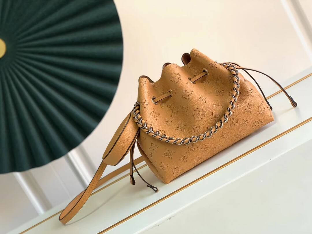 m57068 beaubourg hobo pm light yellow monogram 19cm m57201 babylone bb handbag shoulder bag cross body bags beaubourg hobo