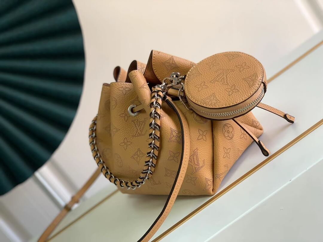 m57068 beaubourg hobo pm light yellow monogram 19cm m57201 babylone bb handbag shoulder bag cross body bags beaubourg hobo