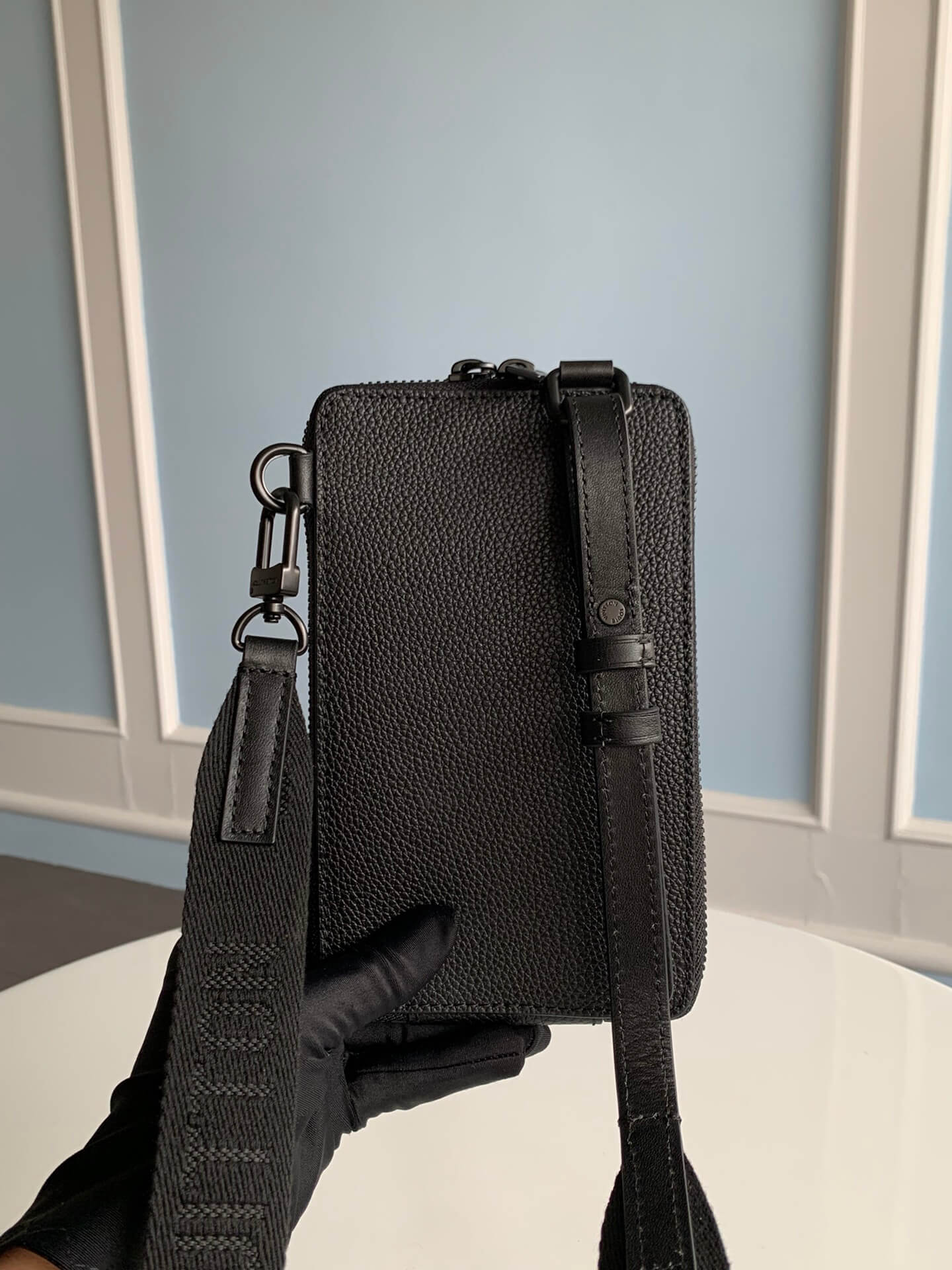 m57089 aerogram mobile phone bag 18cm black mens bag man bag