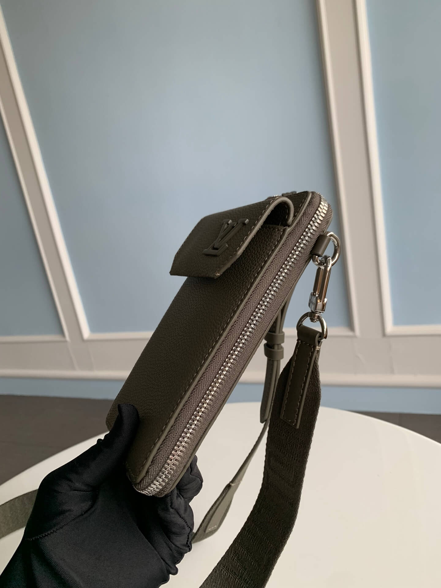 m57089 aerogram mobile phone bag 18cm green mens bag man bag