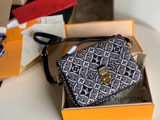 m57272 denim bag mm pochette metis matis hand shoulder messenger black and white