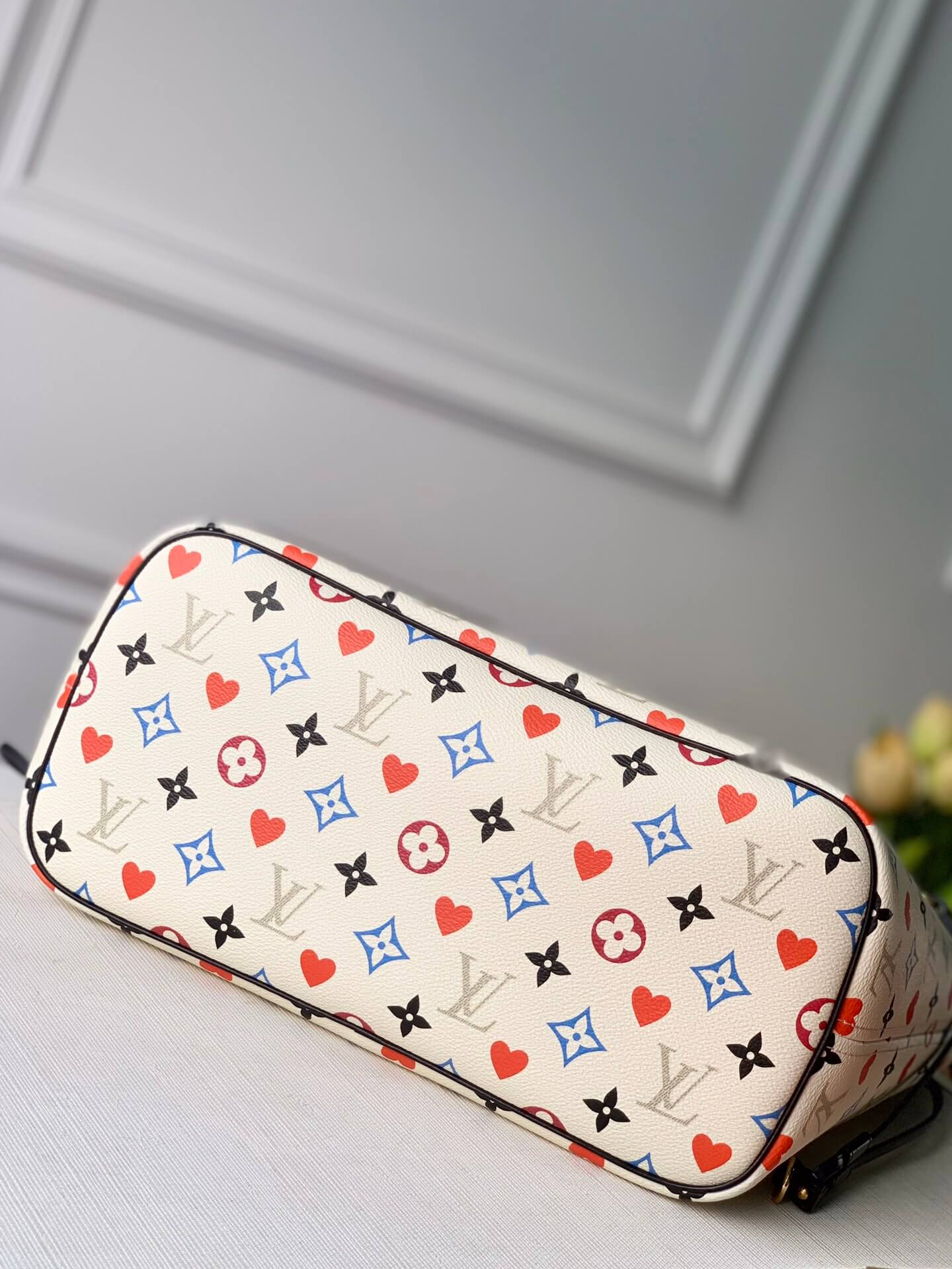 m57462 neverfull mm game on monogram white 31cm