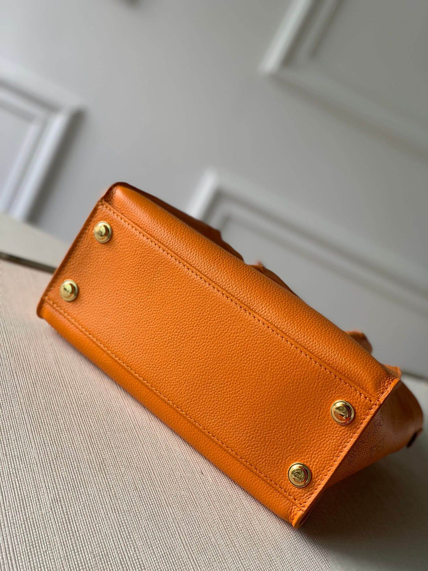 m57728 on my side monogram 25cm orange