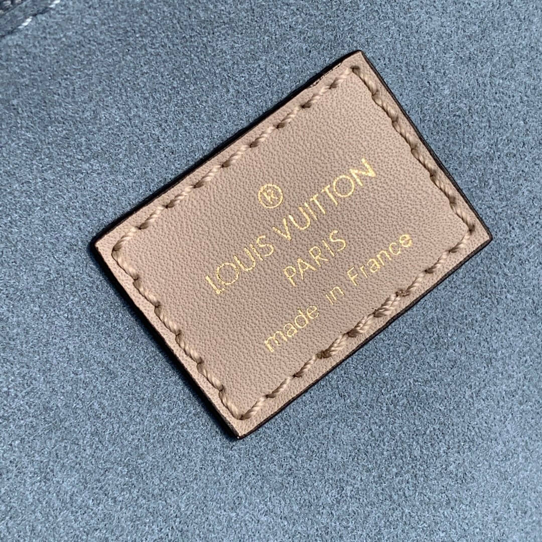 m57729 on my pm side monogram 25cm grey