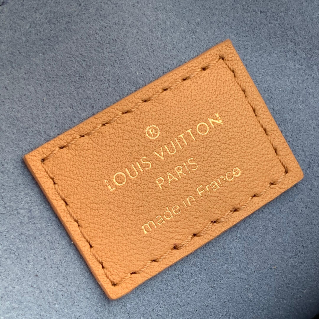 m57796 coussin bb monogram 21cm apricot