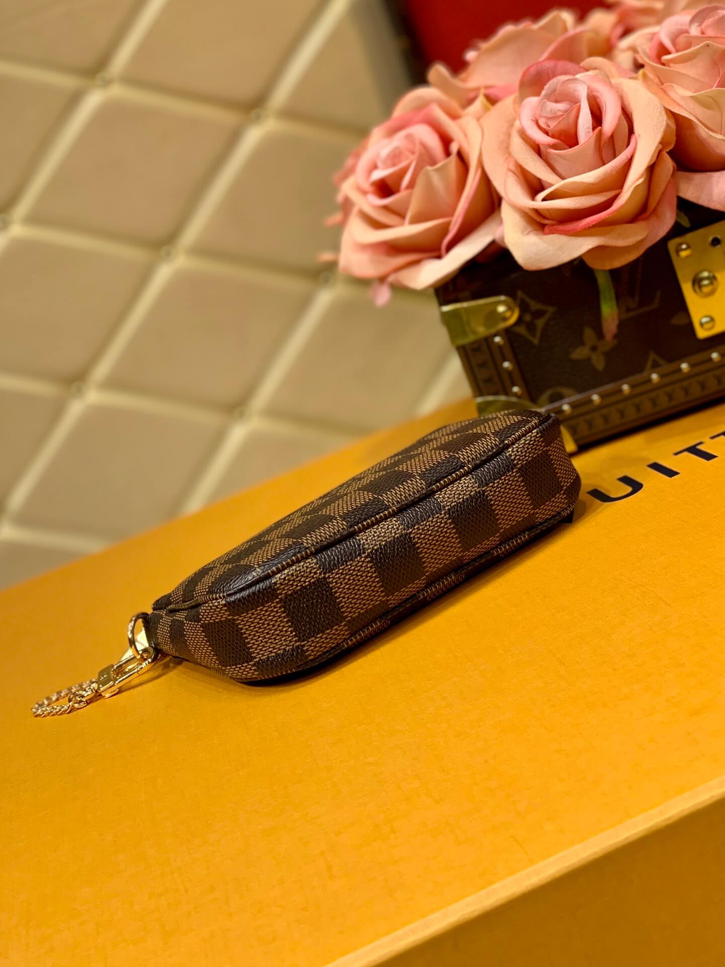 m58009 mini pochette accessories 14cm damier coffee