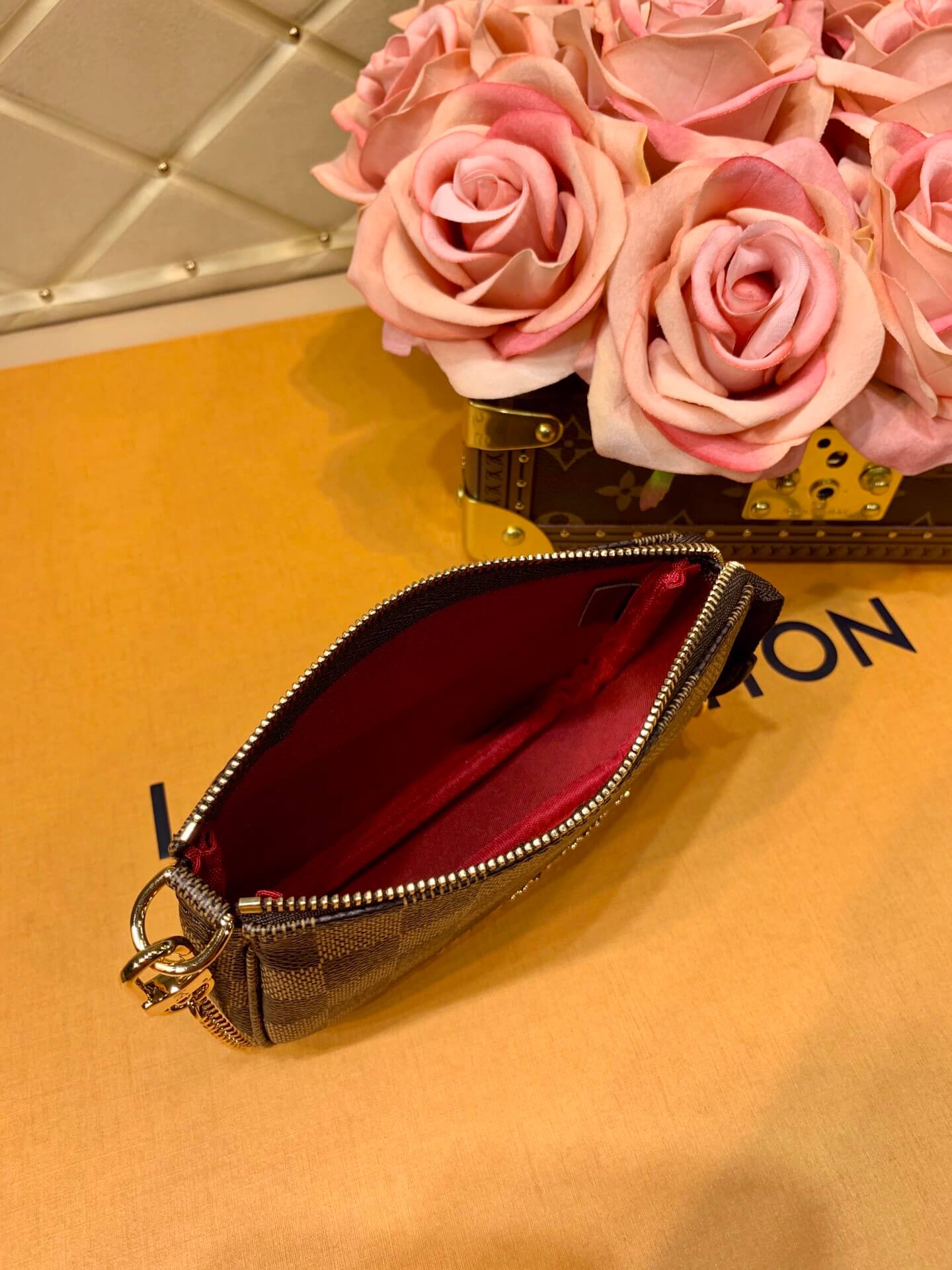 m58009 mini pochette accessories 14cm damier coffee