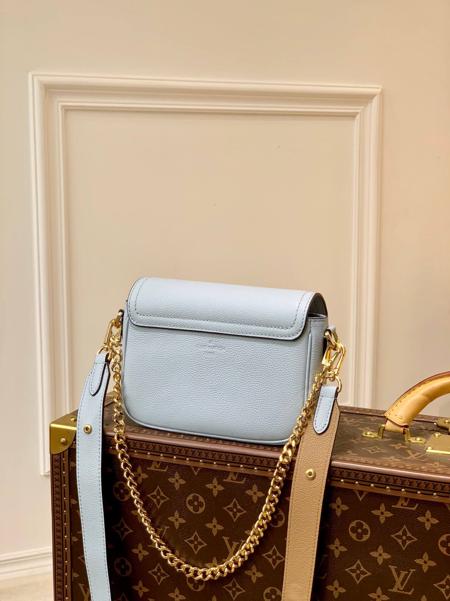 m58557 lockme tender shoulder bag cross body bags blue lambskin