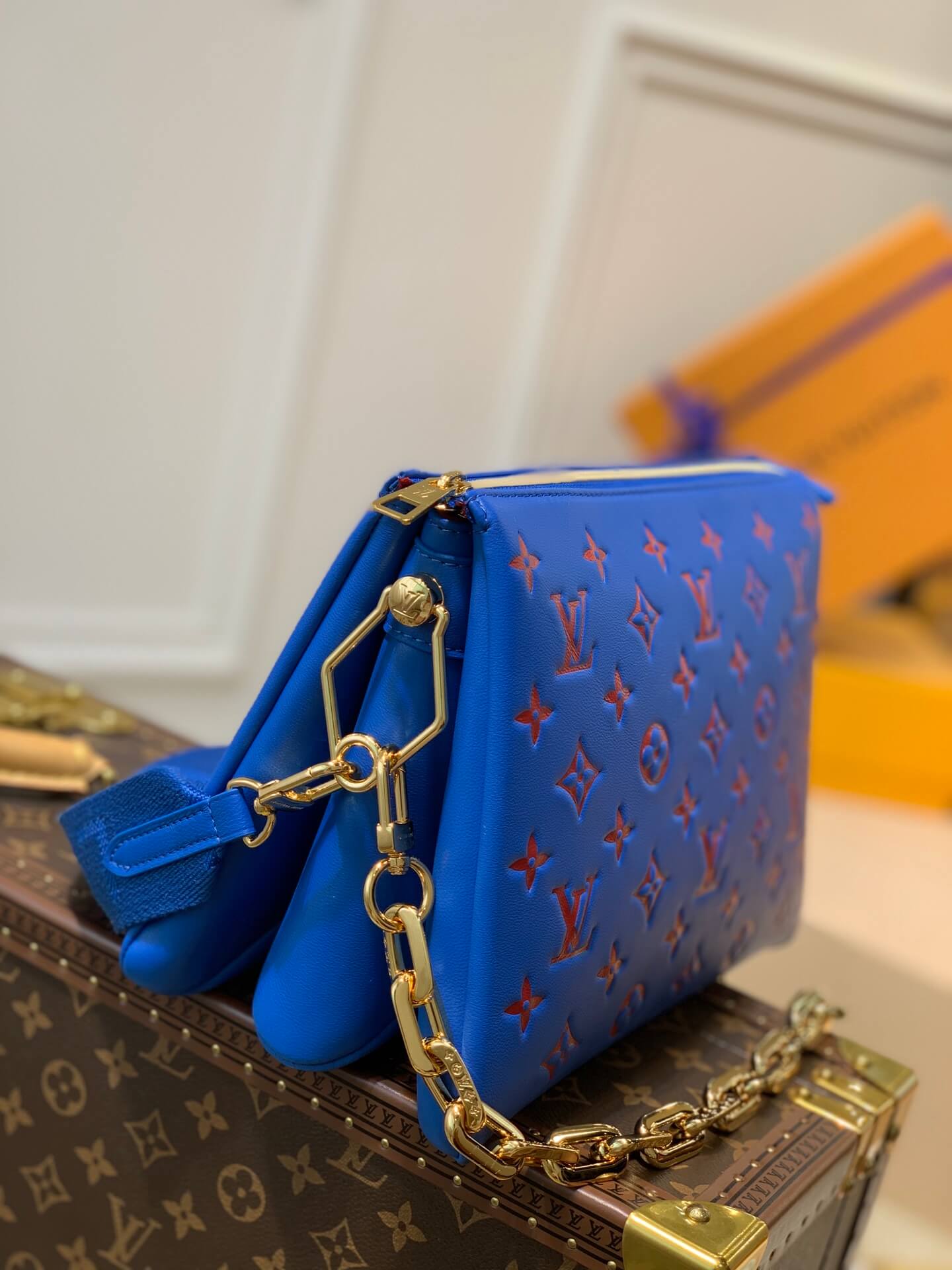m58626 pochette coussin pm monogram 26cm blue cowhide leather