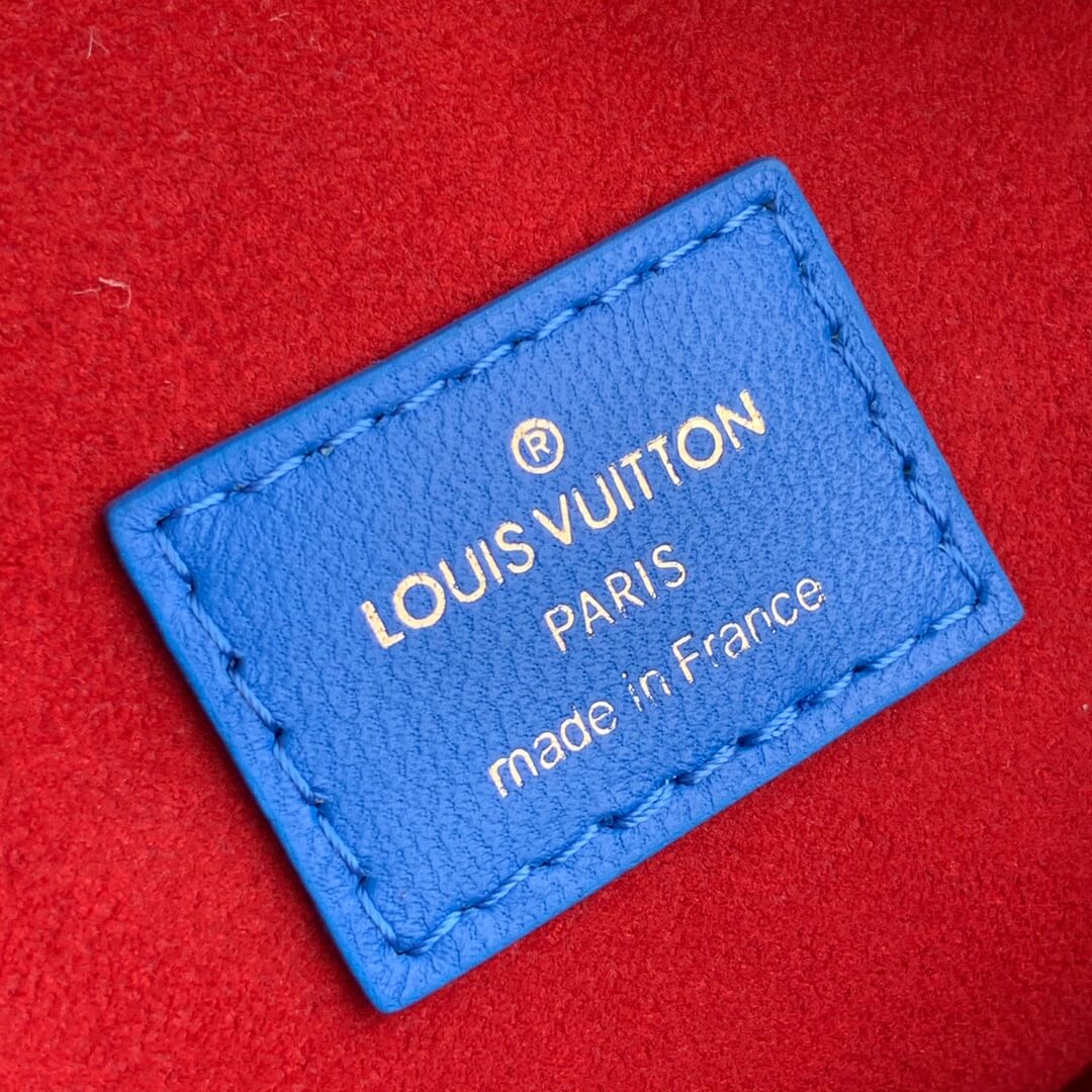 m58626 pochette coussin pm monogram 26cm blue cowhide leather