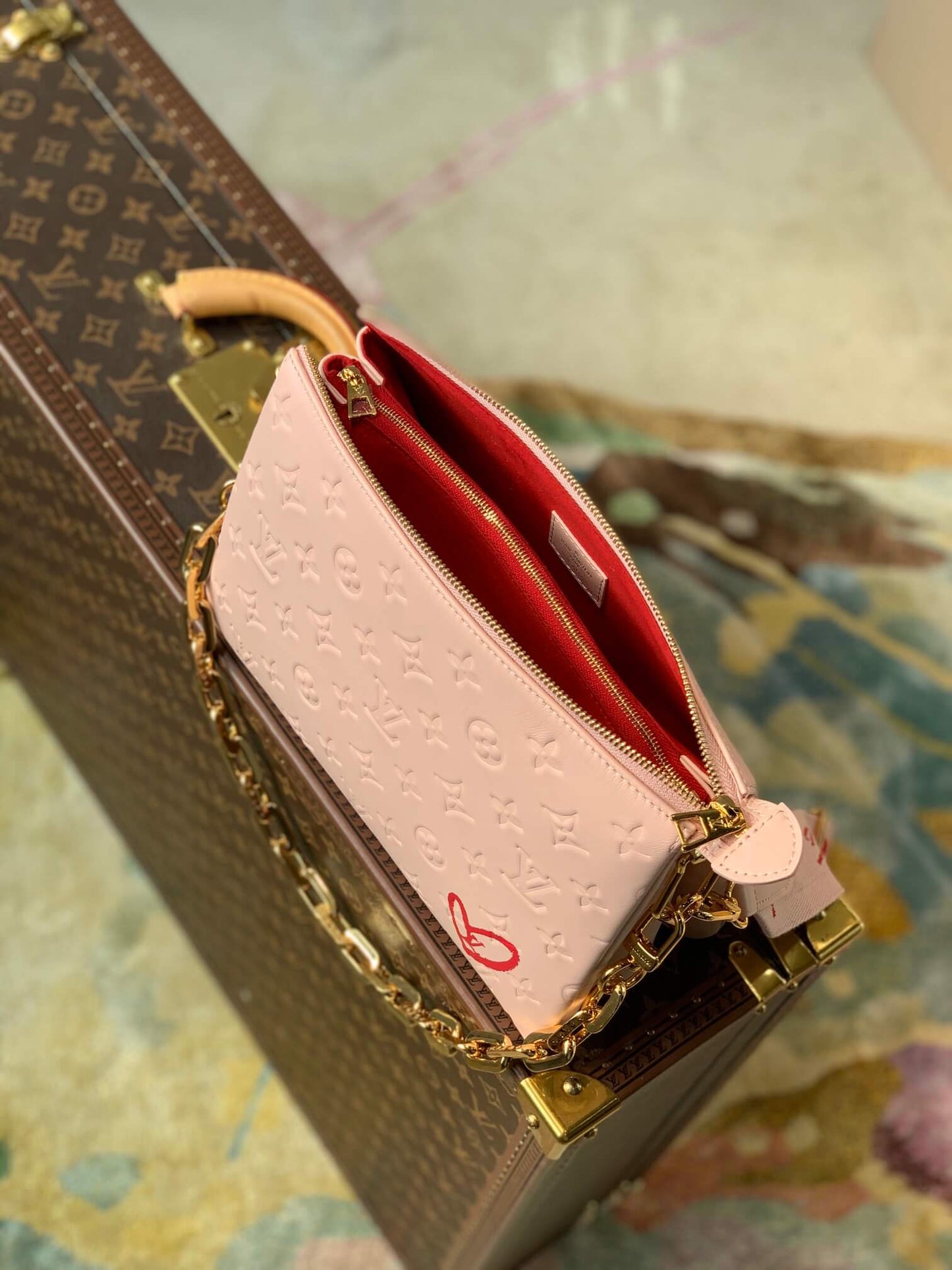 m58739 coussin pm monogram 26cm pink cowhide leather