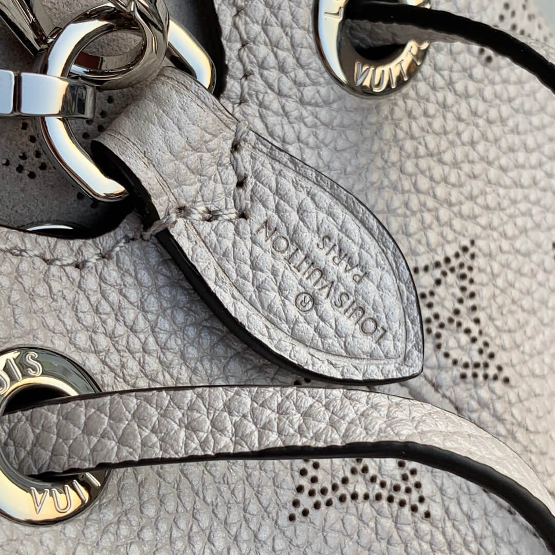 m58791 beaubourg hobo pm monogram 19cm grey m57201 babylone bb handbag shoulder bag cross body bags beaubourg hobo