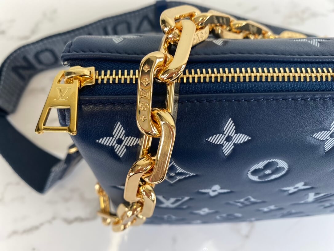 m59392 coussin pm monogram 26cm denim blue