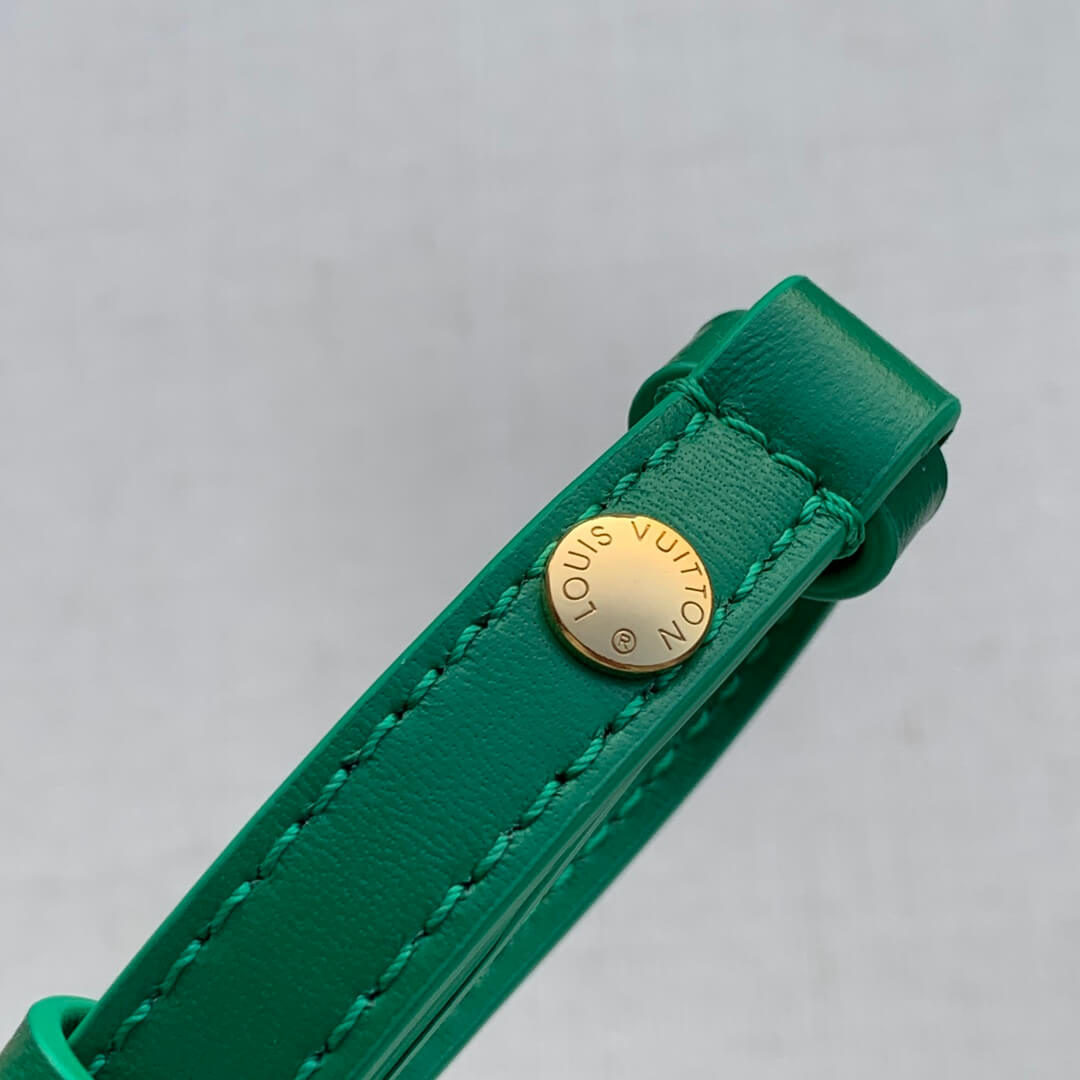 m59396 coussin bb monogram 21cm green