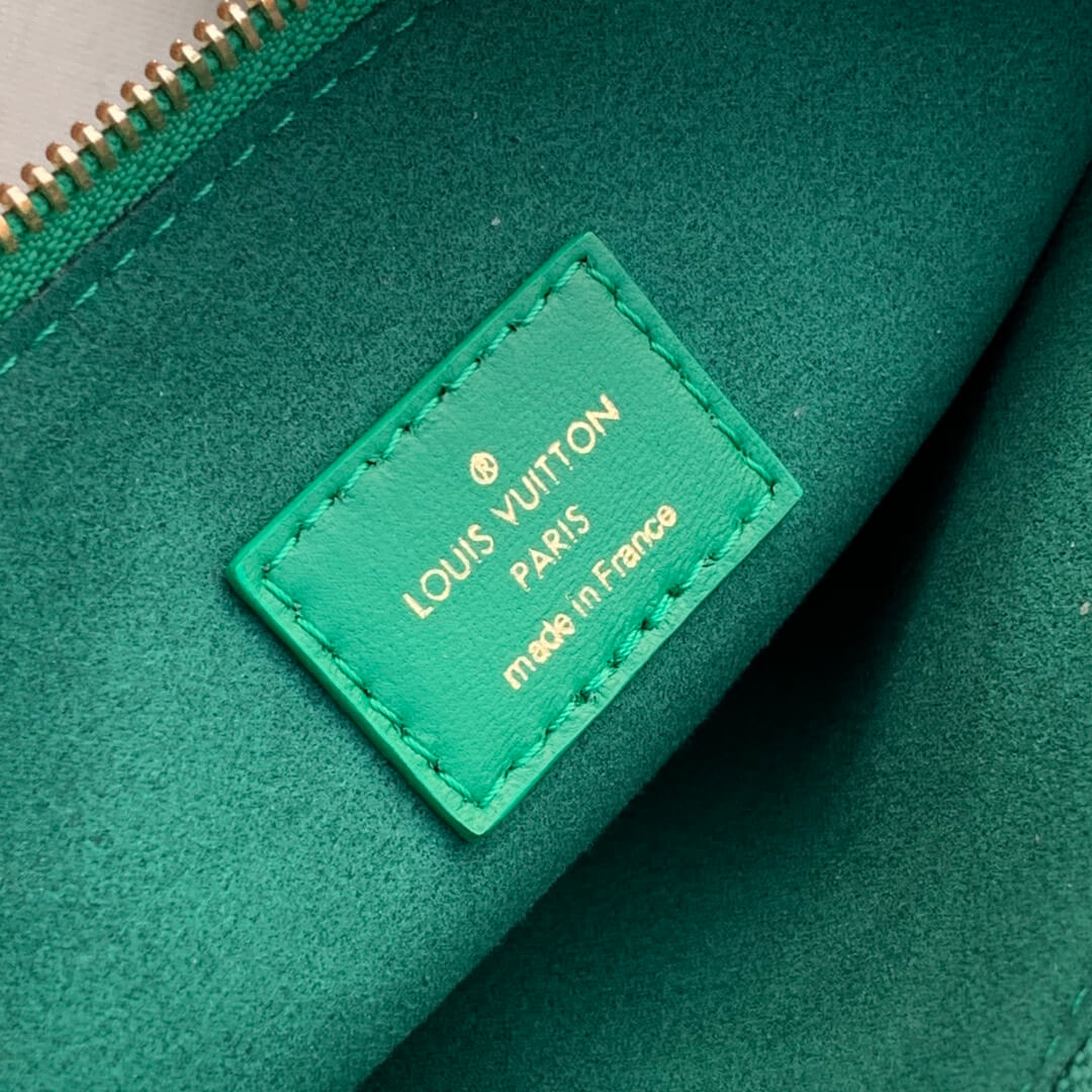 m59396 coussin bb monogram 21cm green