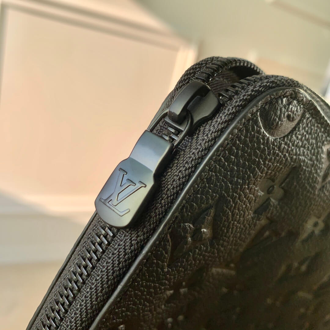 m59479 etui voyage monogram 34cm black