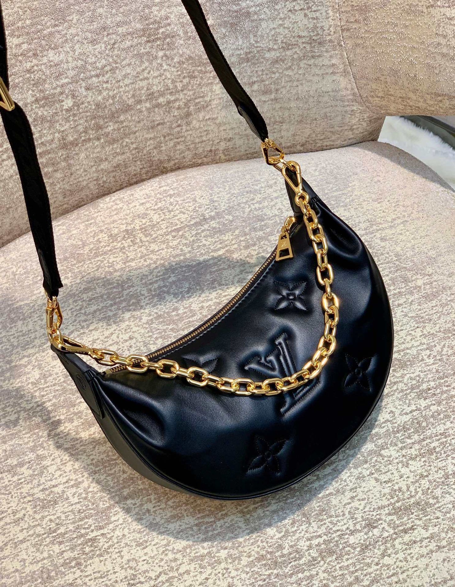 m59799 over the moon monogram black 27 5cm